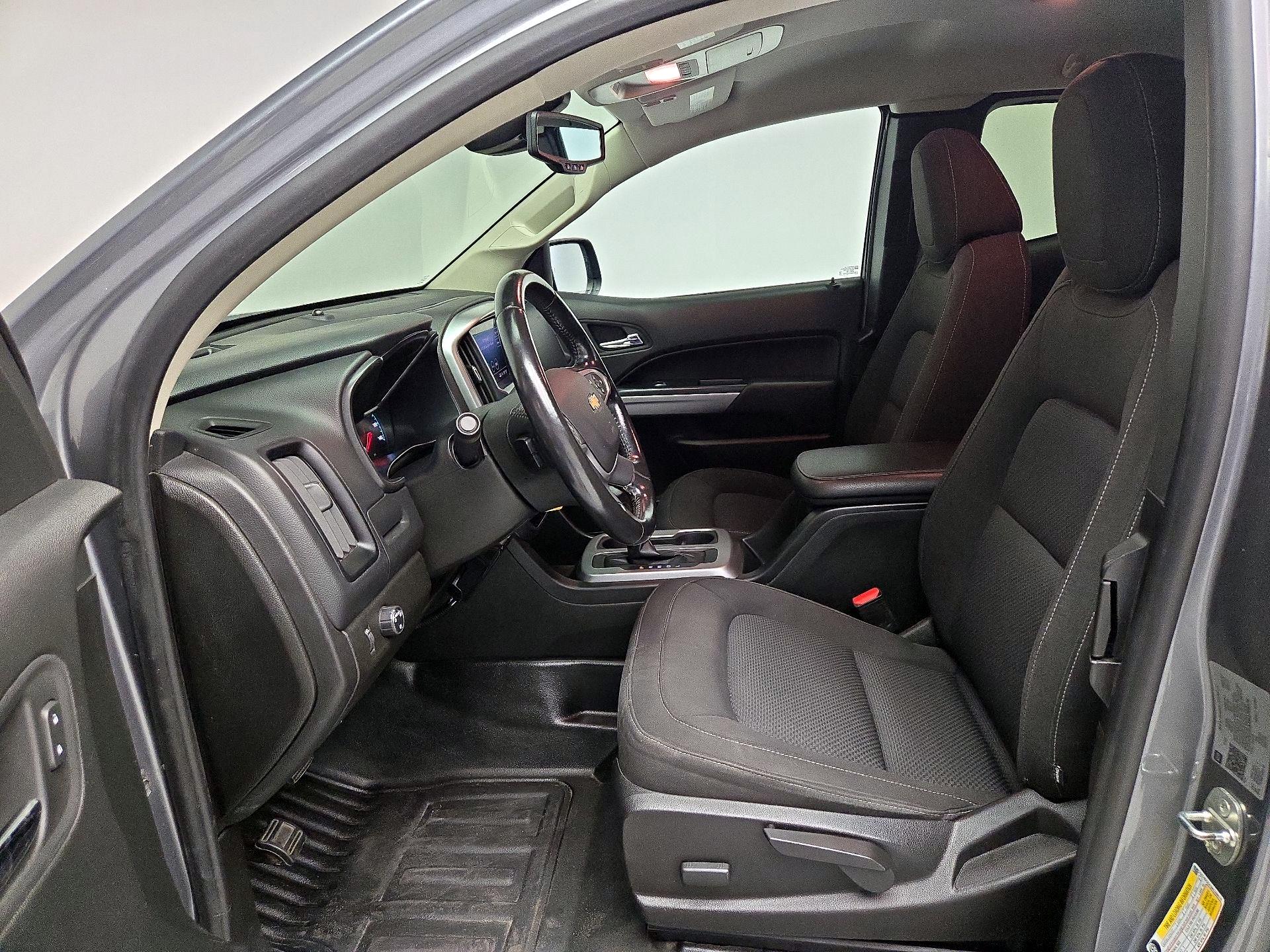 Thumbnail: 2021 Chevrolet Colorado - 11