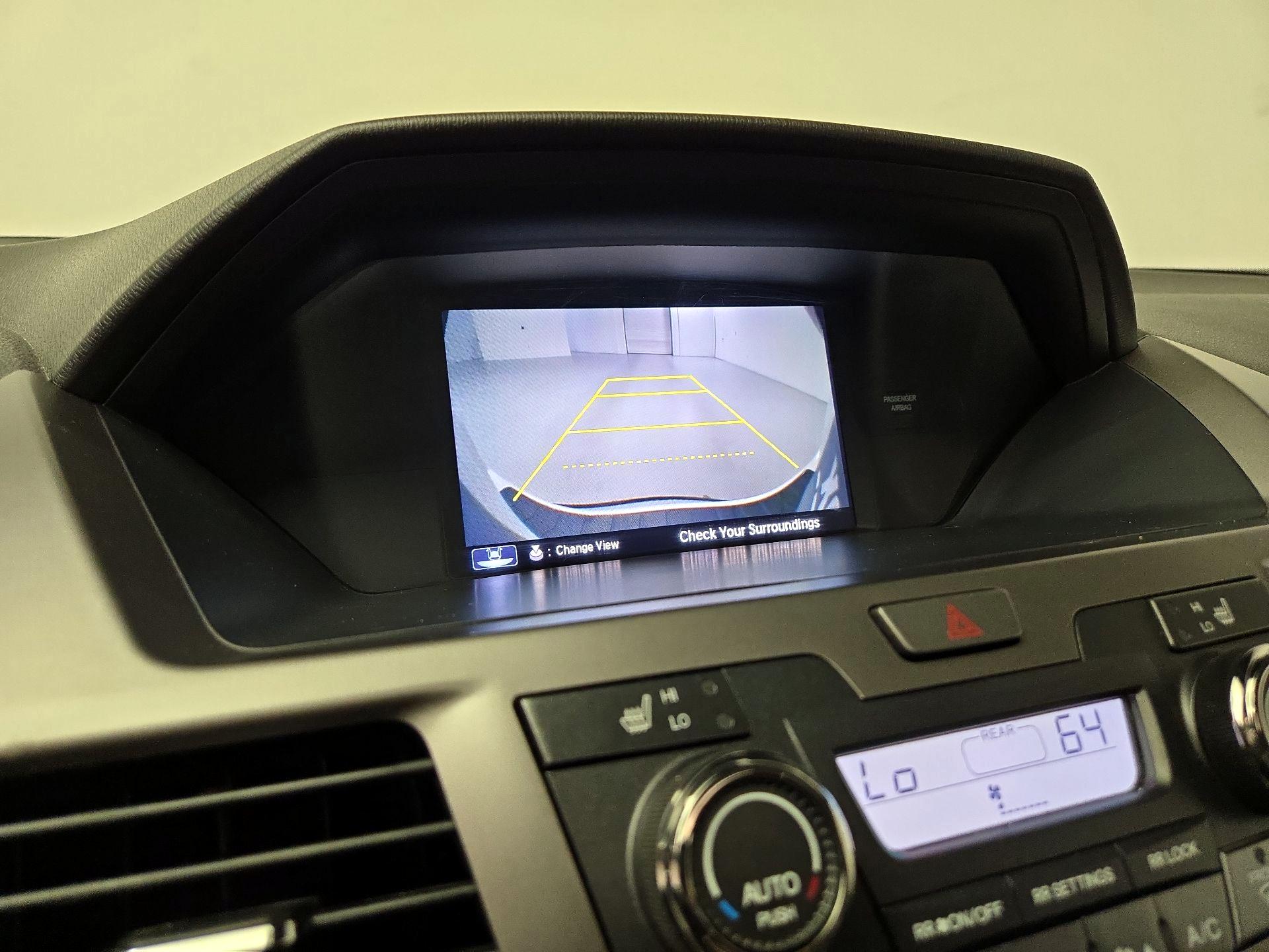 Thumbnail: 2016 Honda Odyssey - 15