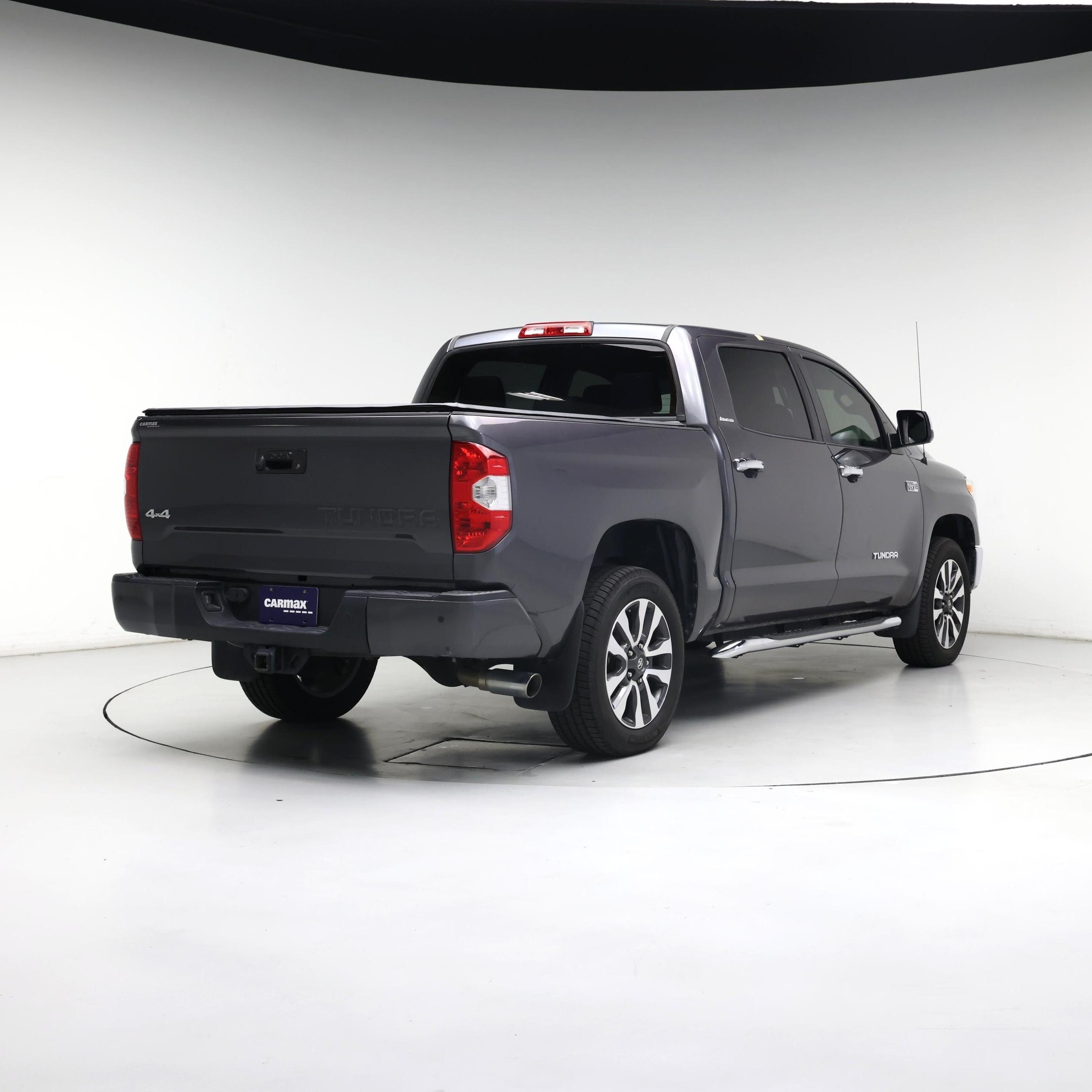 Thumbnail: 2018 Toyota Tundra - 8