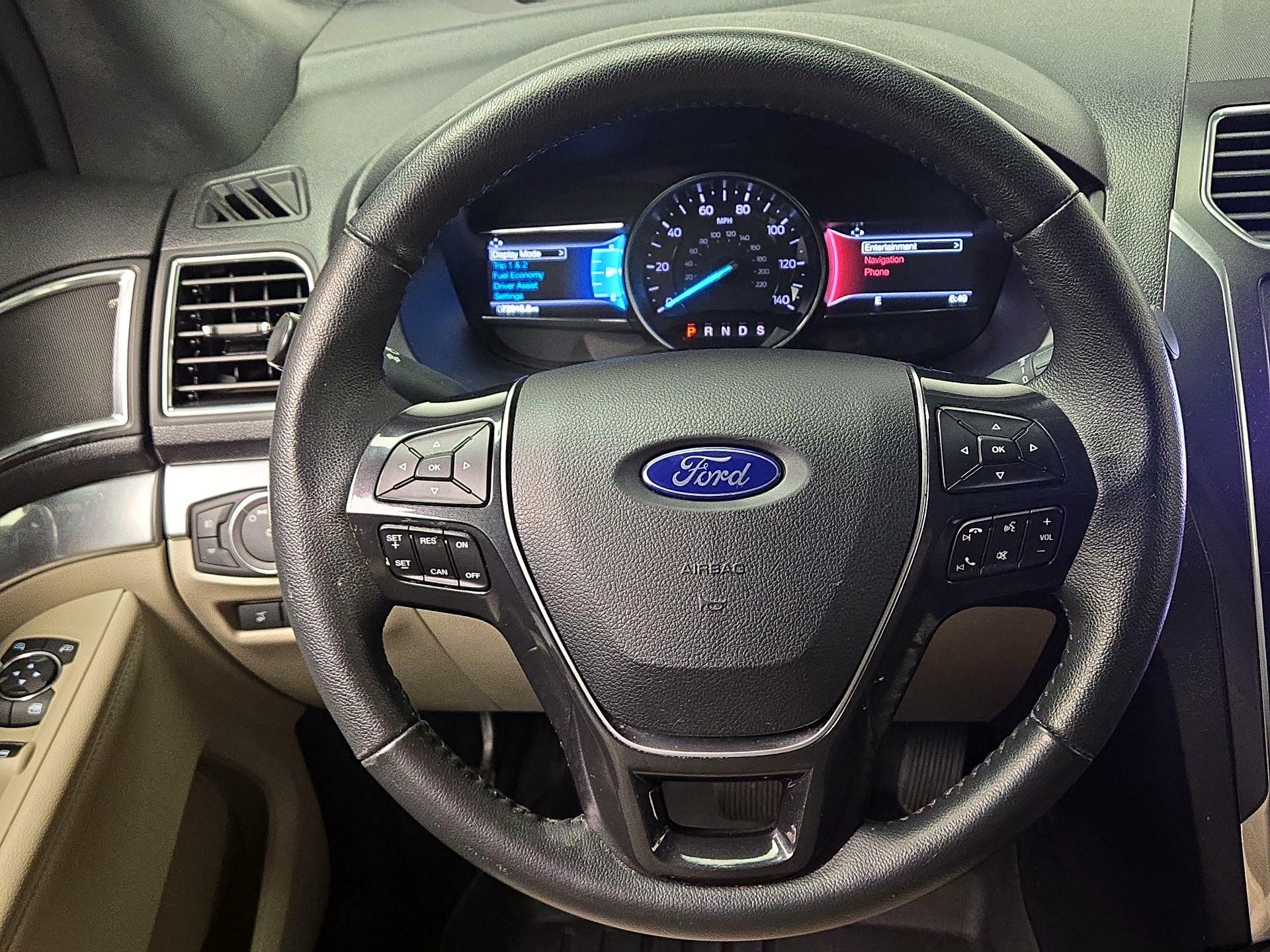 Thumbnail: 2019 Ford Explorer - 10