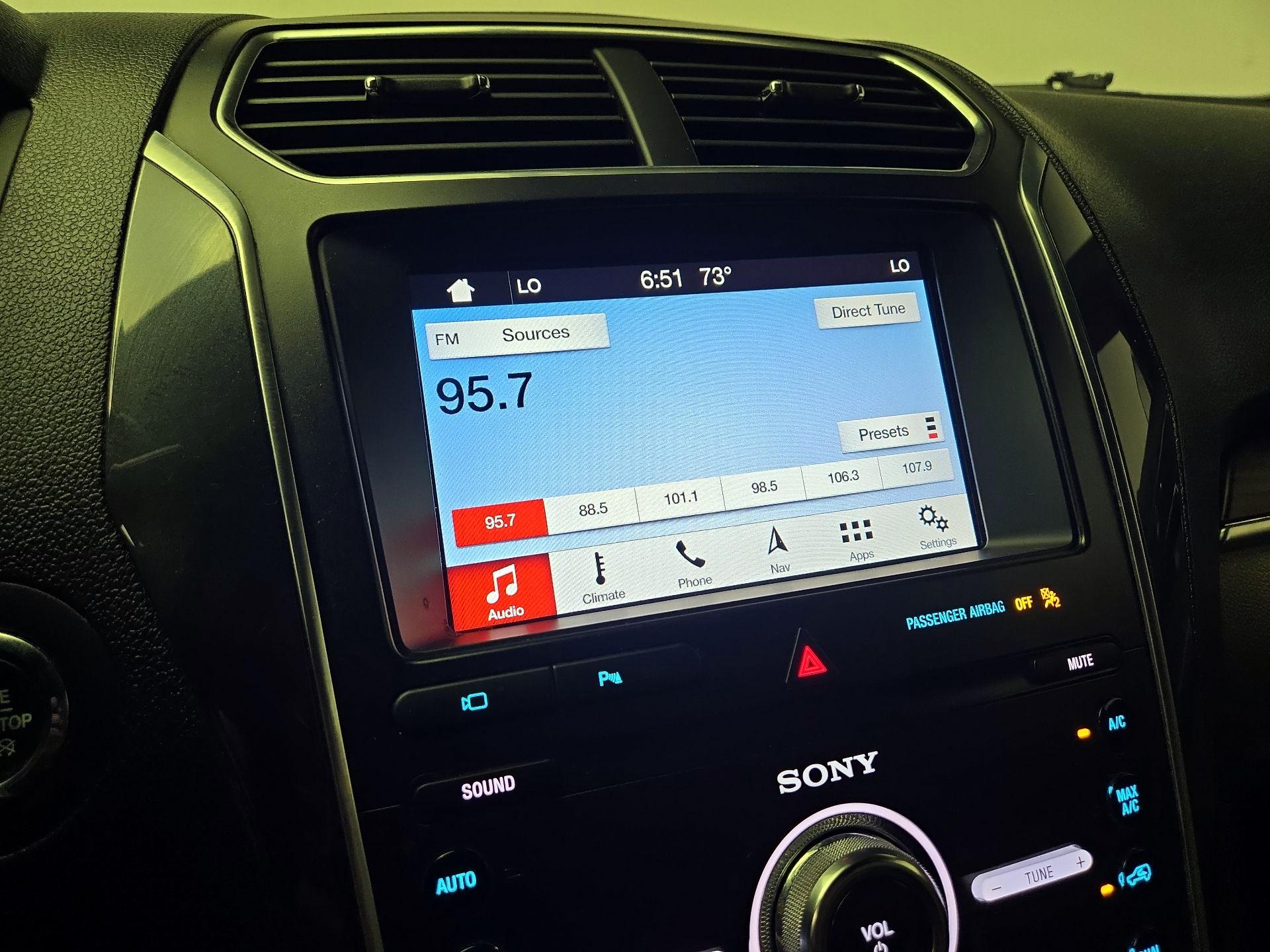Thumbnail: 2019 Ford Explorer - 16