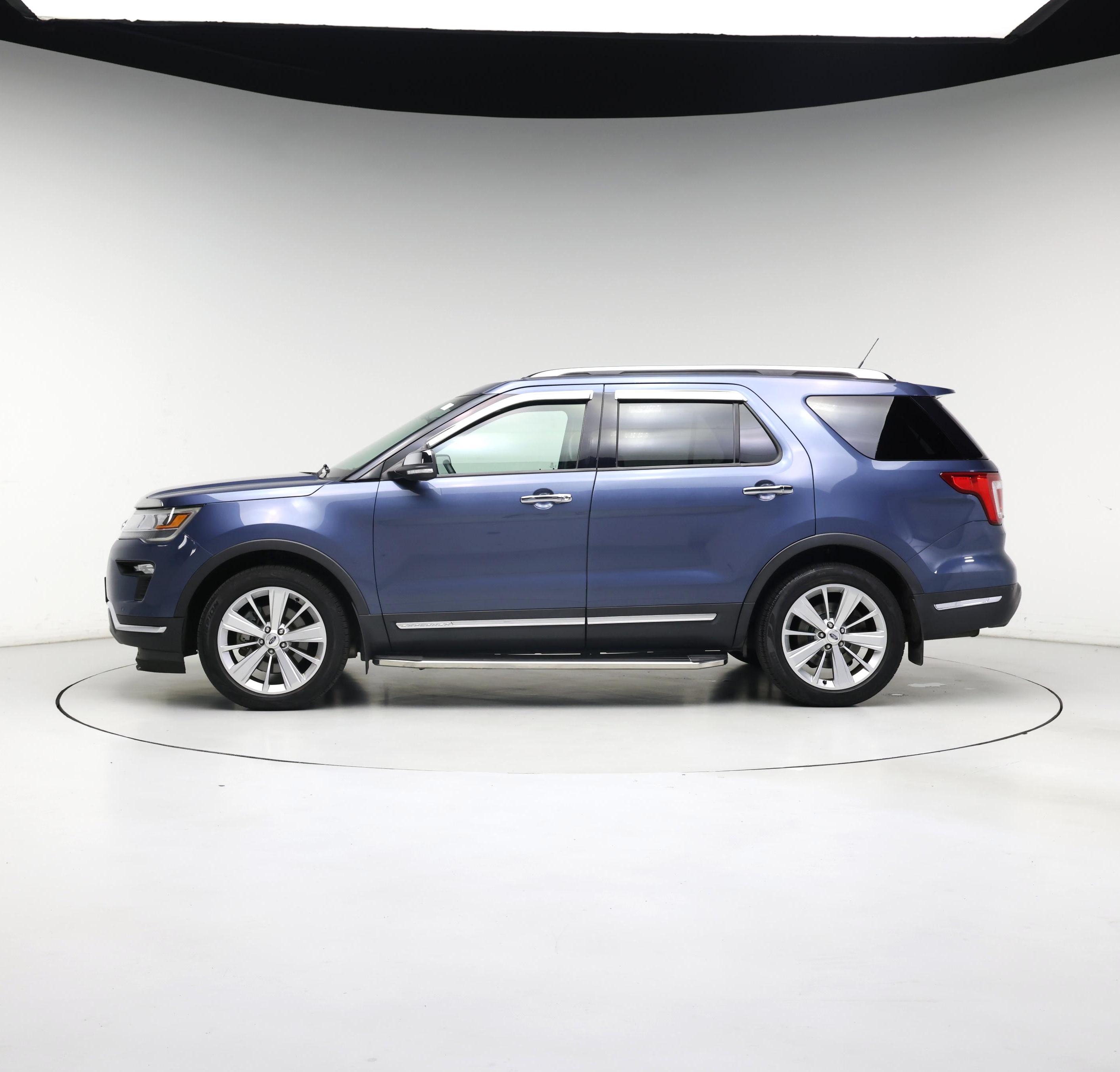 Thumbnail: 2019 Ford Explorer - 3