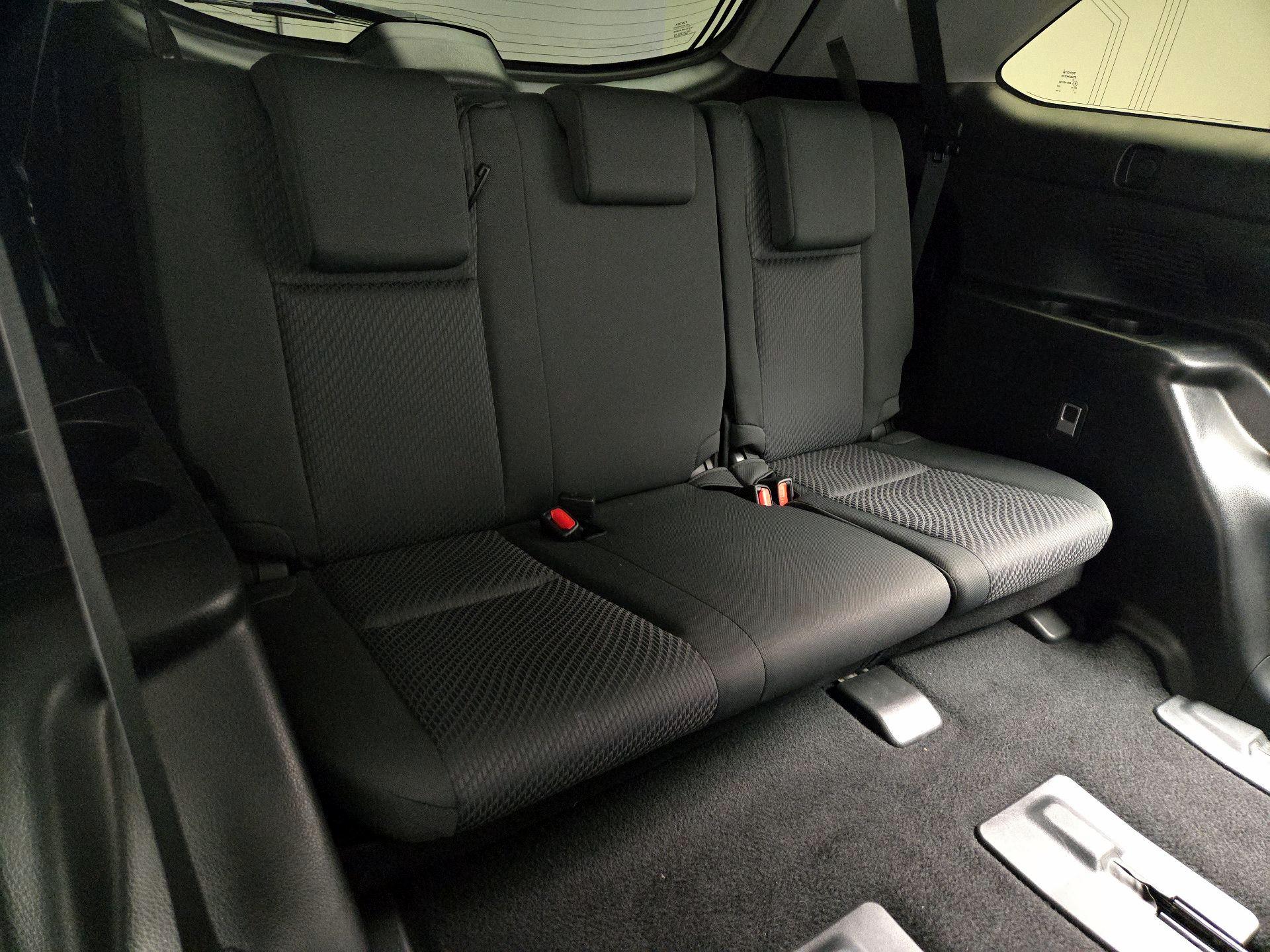 Thumbnail: 2019 Toyota Highlander - 20