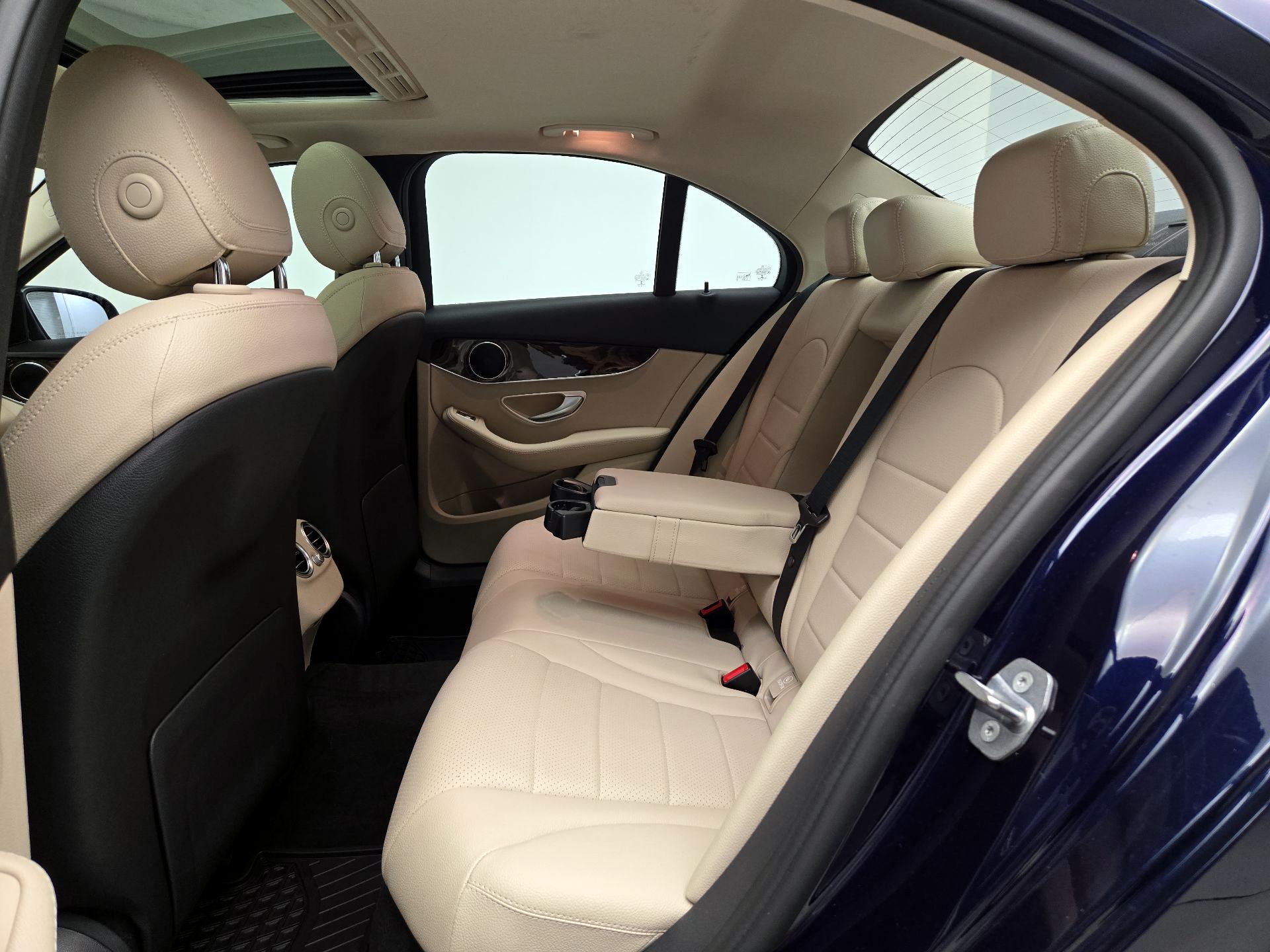 Thumbnail: 2019 Mercedes-Benz C-Class - 20