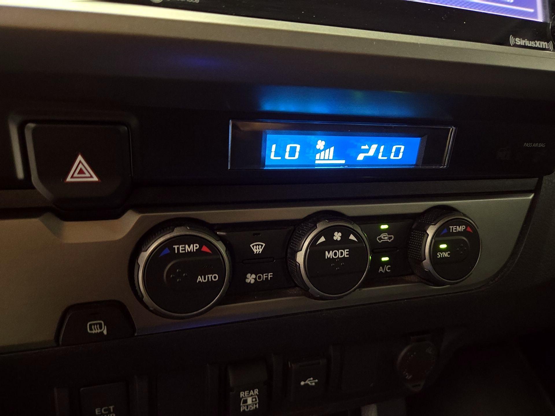 Thumbnail: 2021 Toyota Tacoma - 16