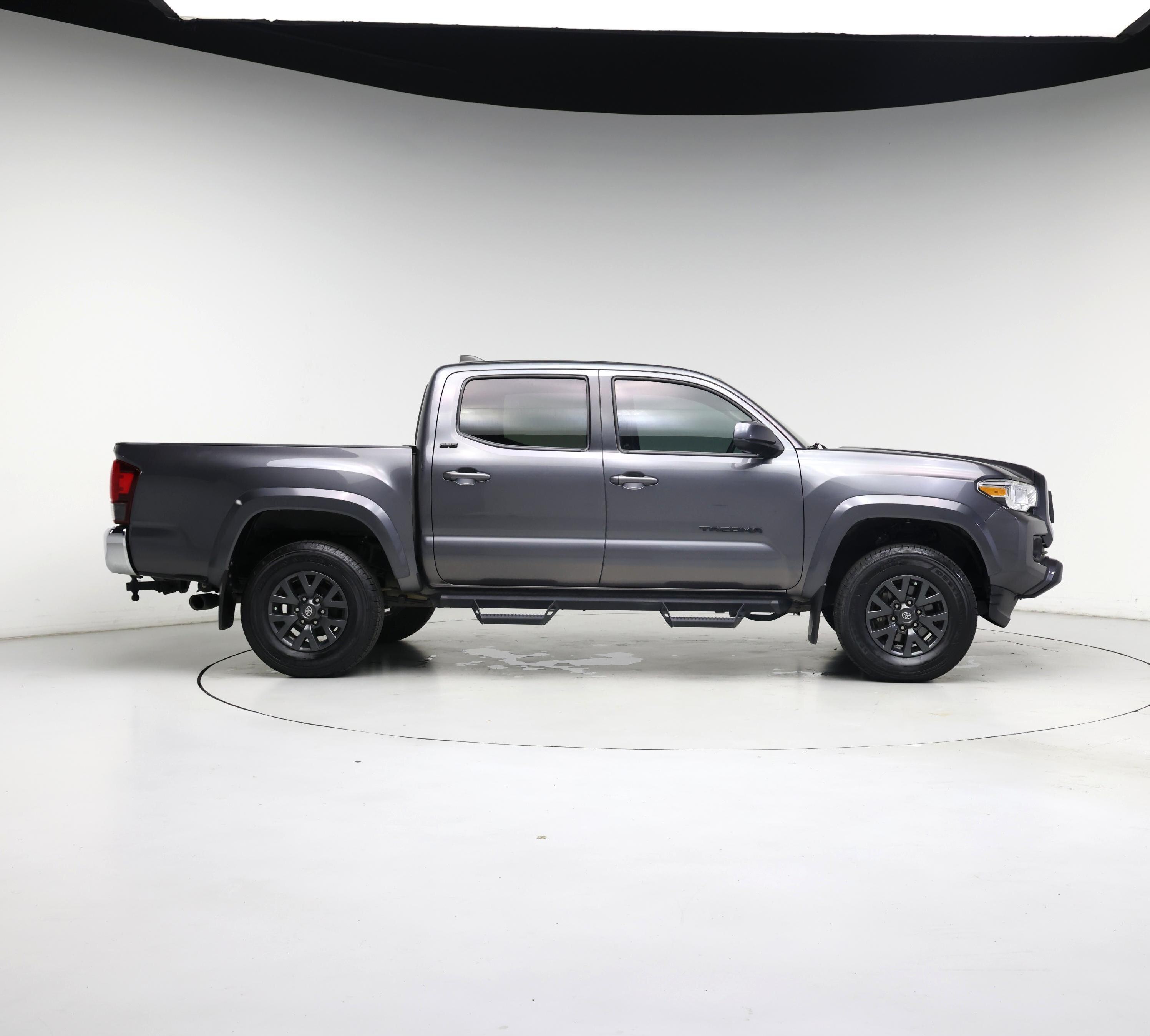 Thumbnail: 2021 Toyota Tacoma - 7