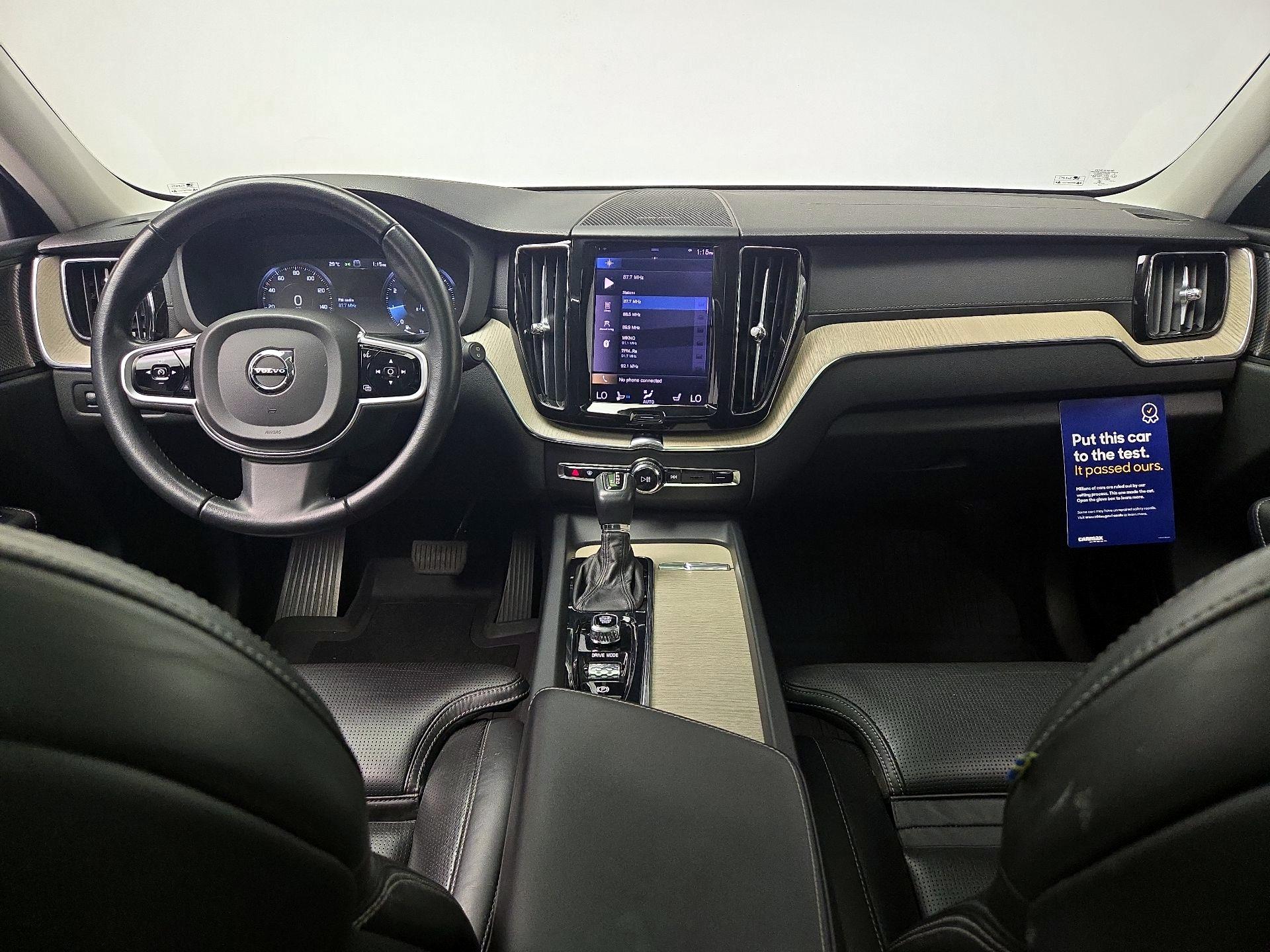 Thumbnail: 2021 Volvo XC60 - 9