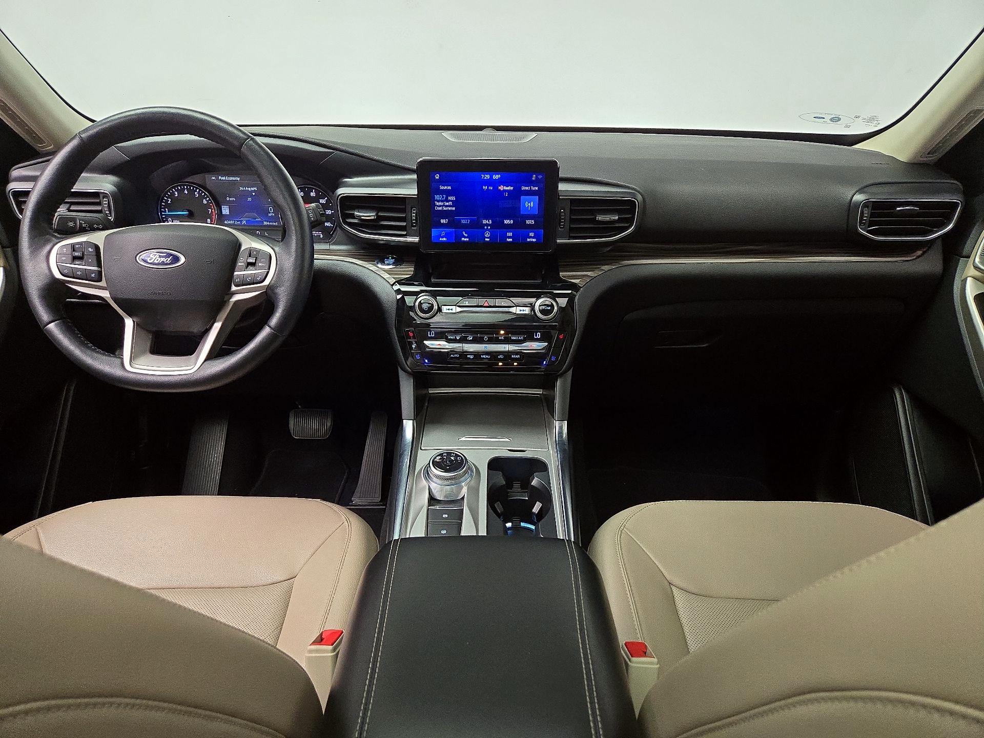 Thumbnail: 2021 Ford Explorer - 9
