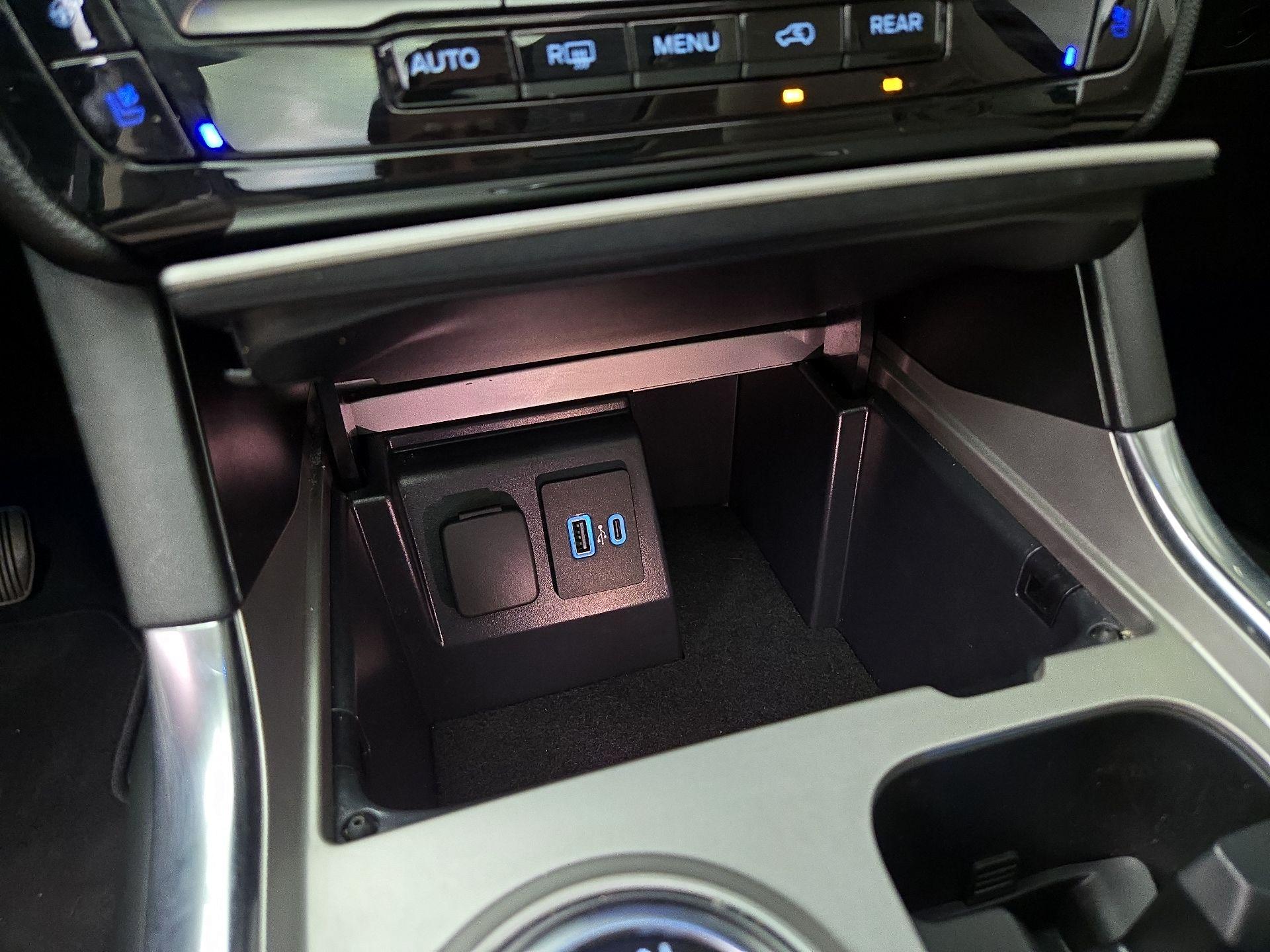 Thumbnail: 2021 Ford Explorer - 19