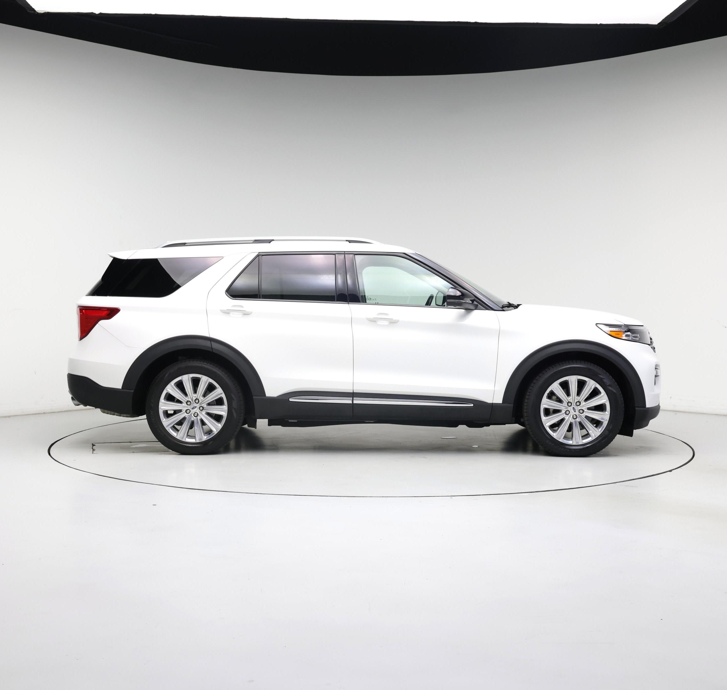Thumbnail: 2021 Ford Explorer - 7