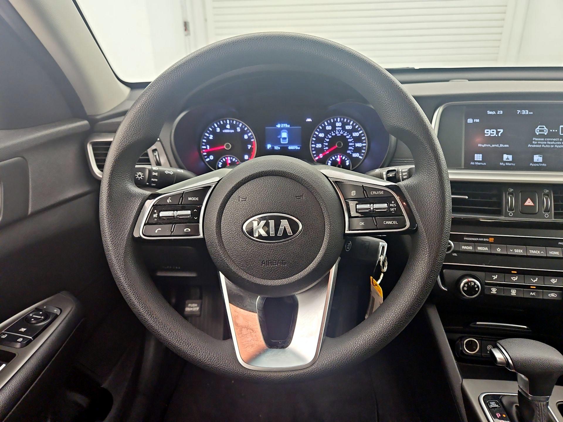Thumbnail: 2019 Kia Optima - 10