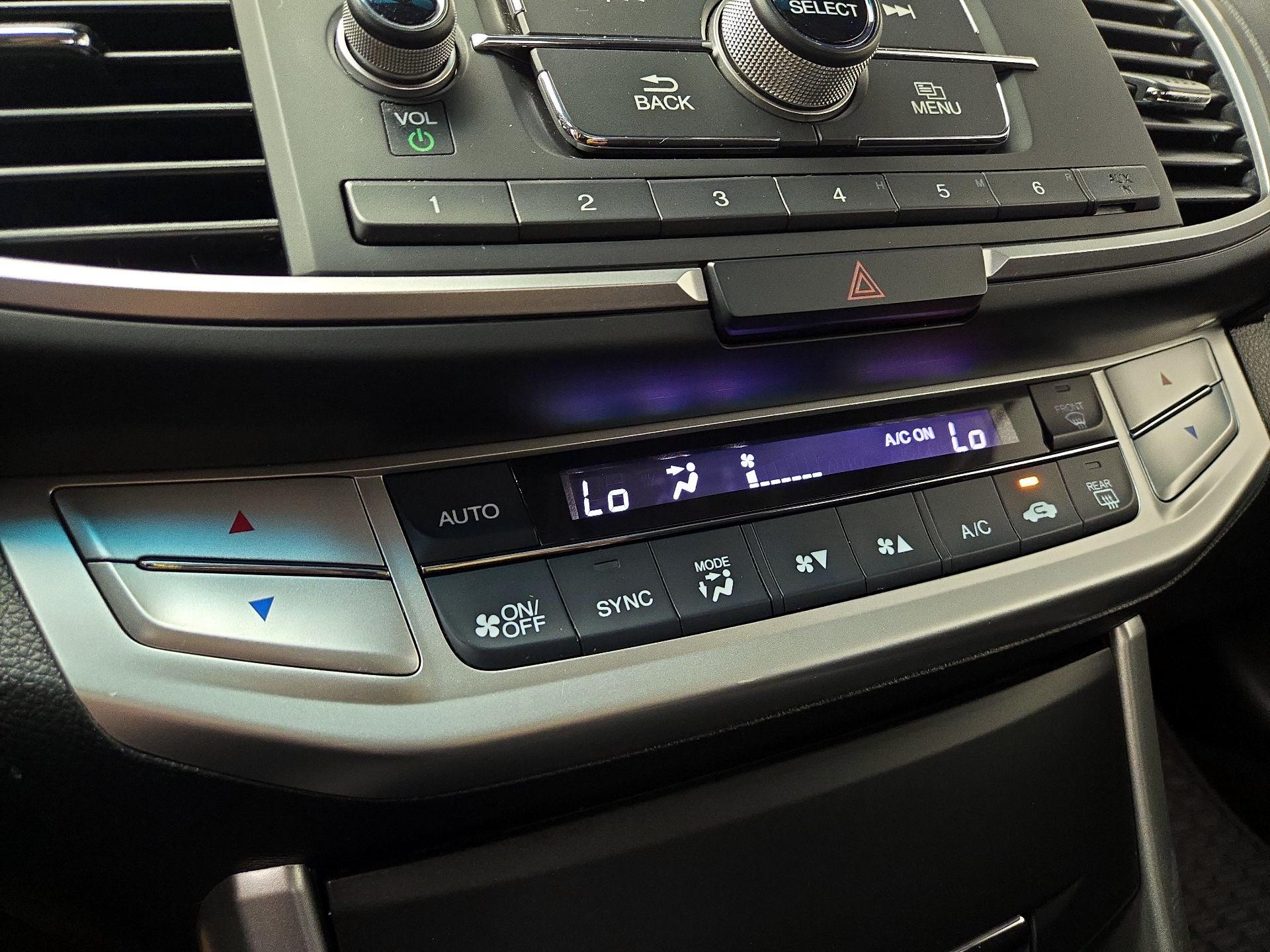 Thumbnail: 2015 Honda Accord - 16