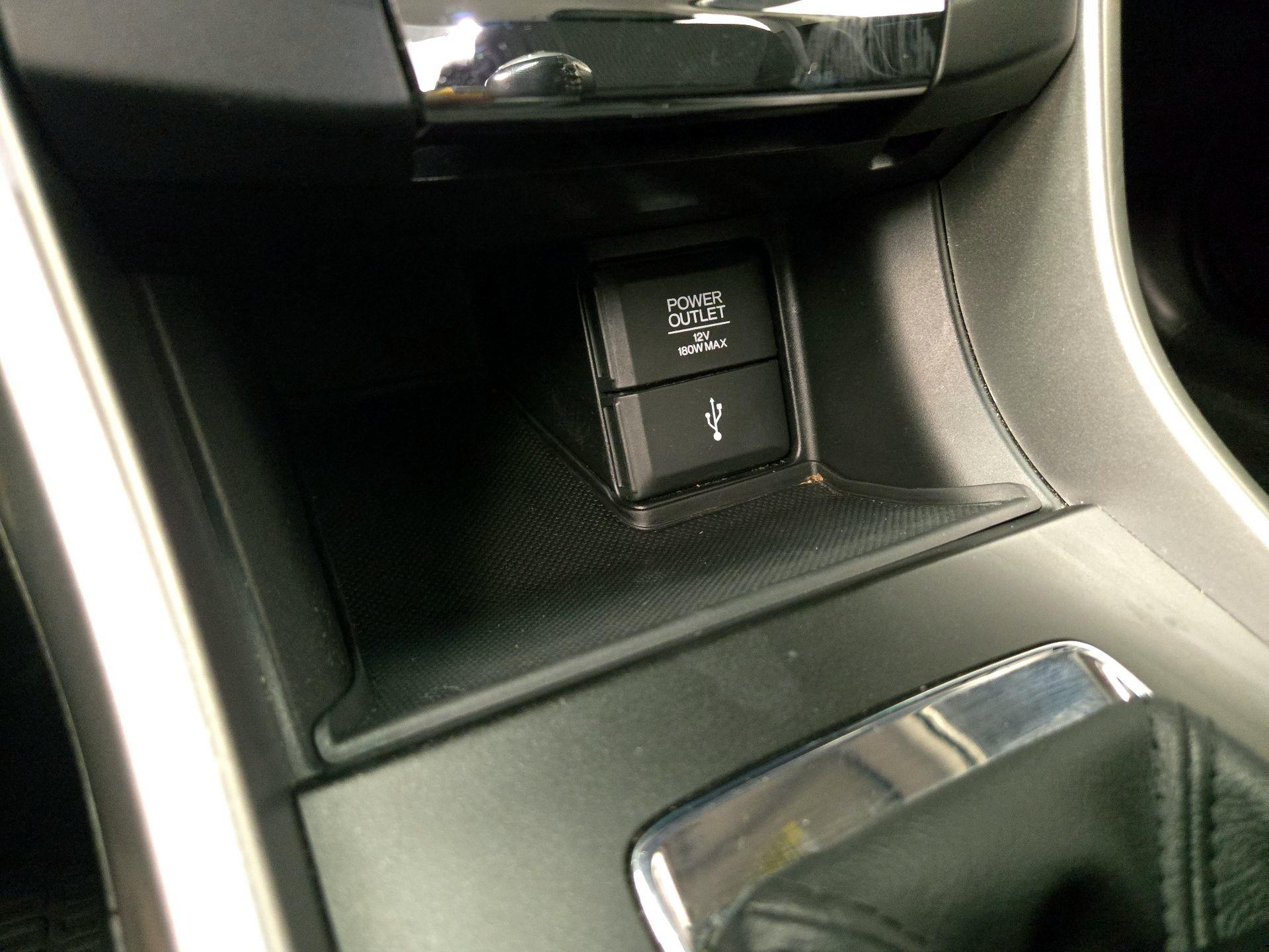 Thumbnail: 2015 Honda Accord - 18