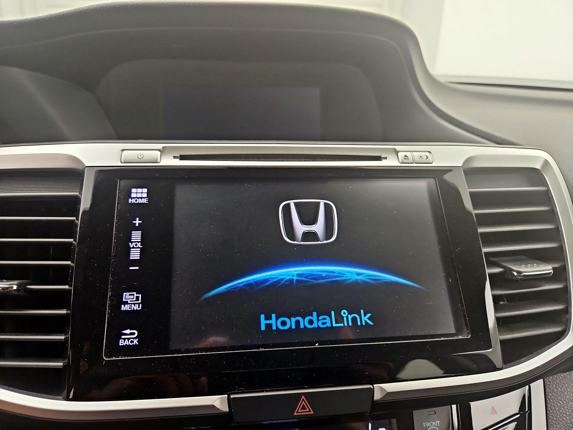 Thumbnail: 2016 Honda Accord - 16