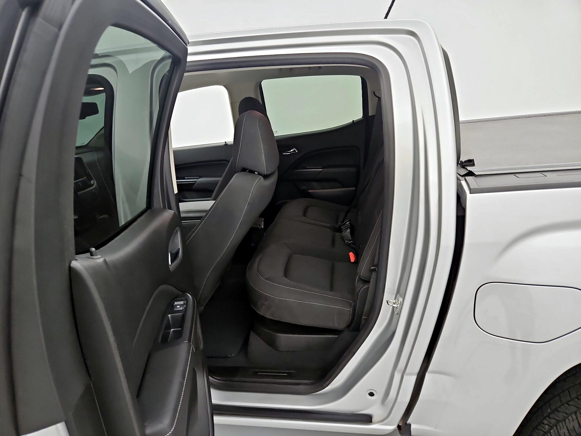 Thumbnail: 2019 GMC Canyon - 19