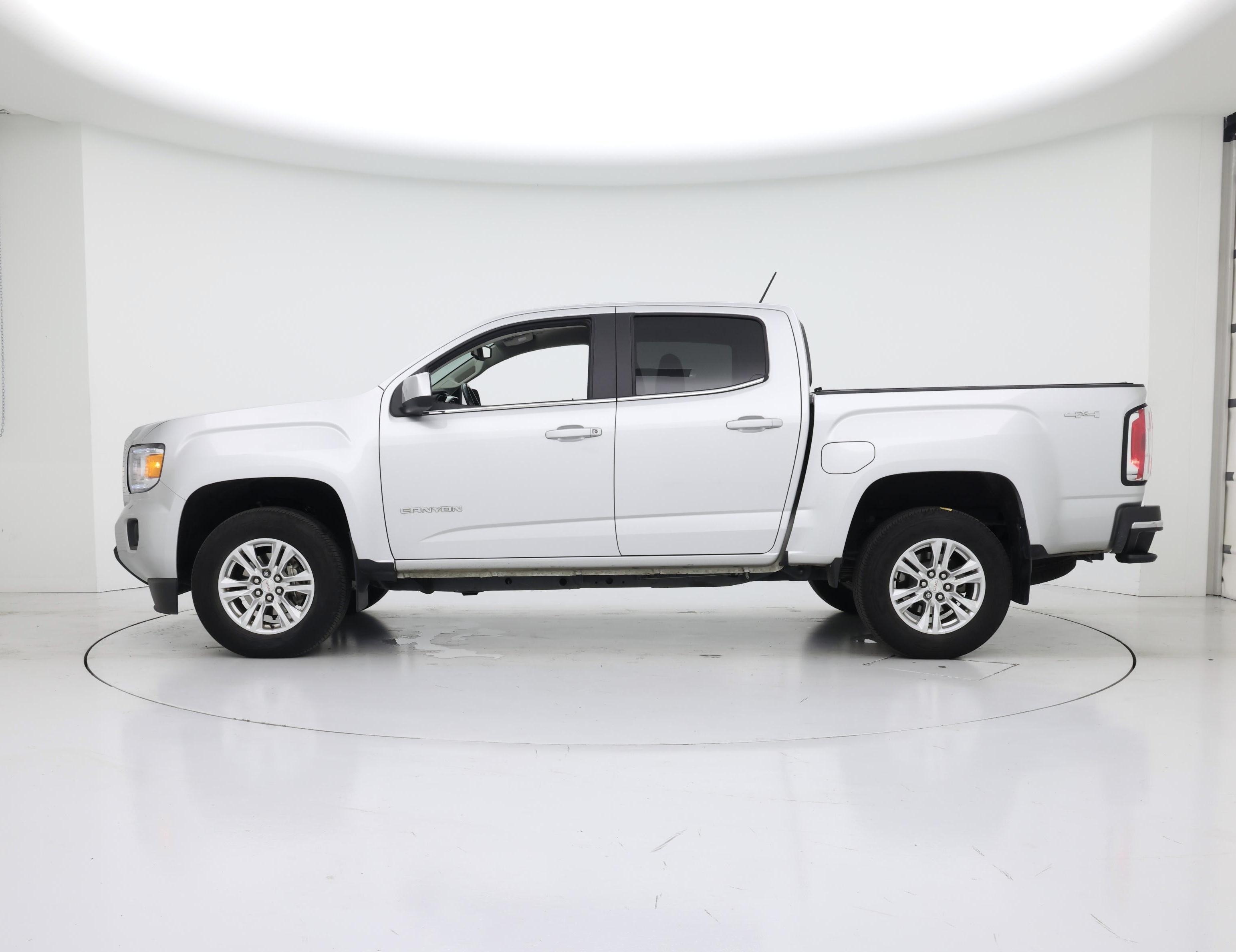 Thumbnail: 2019 GMC Canyon - 3