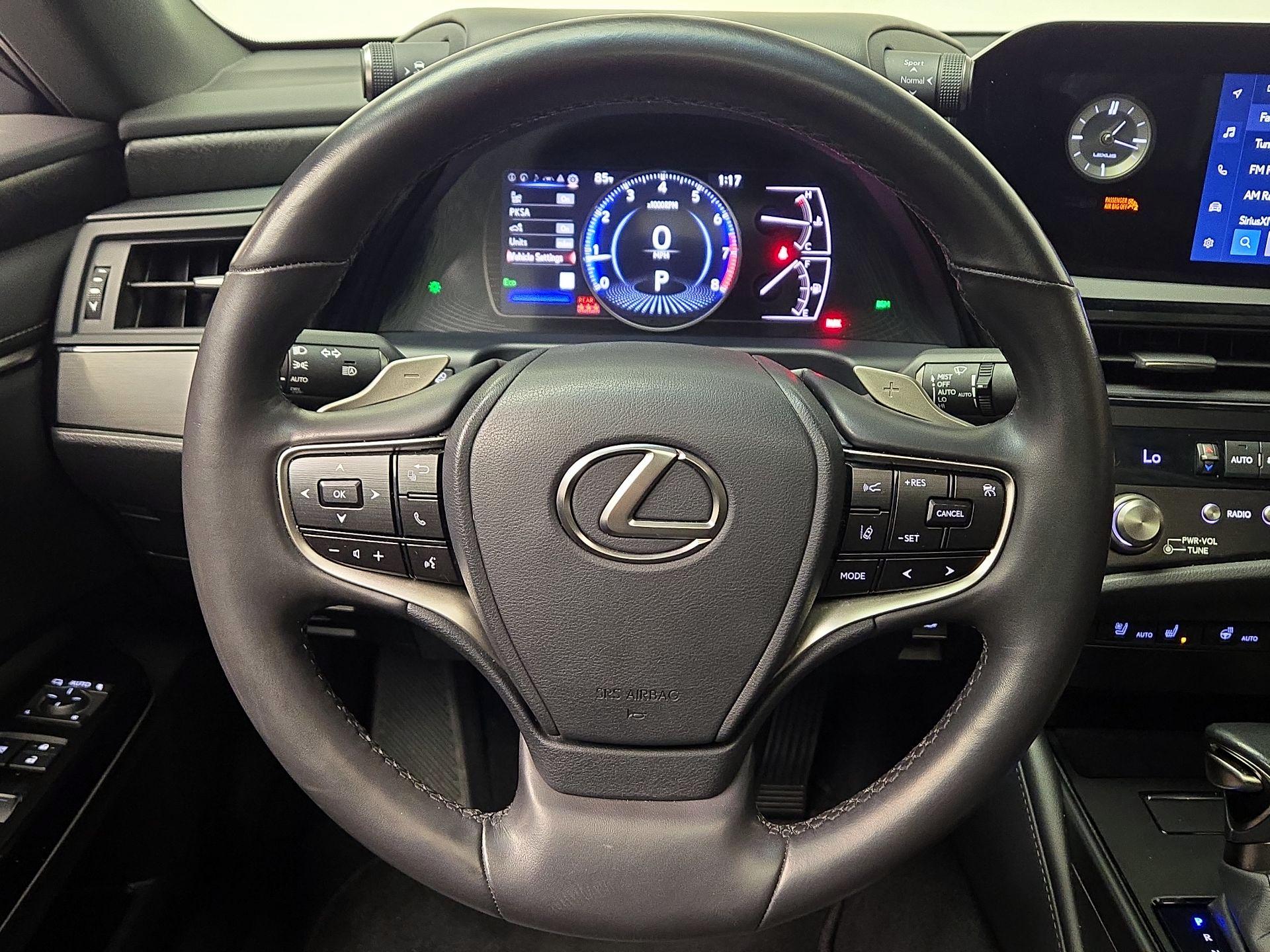 Thumbnail: 2024 Lexus ES - 10