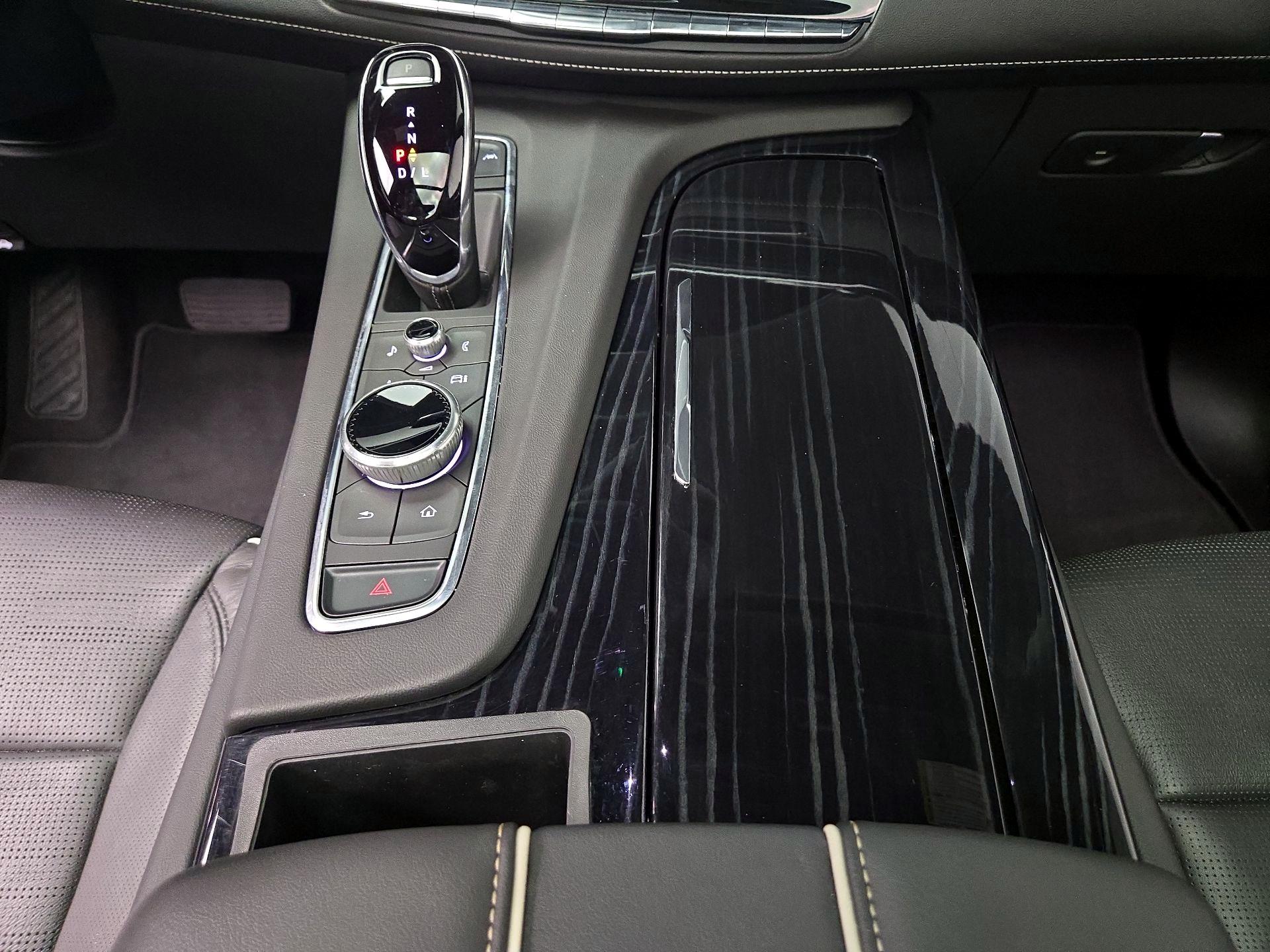 Thumbnail: 2024 Cadillac Escalade - 18