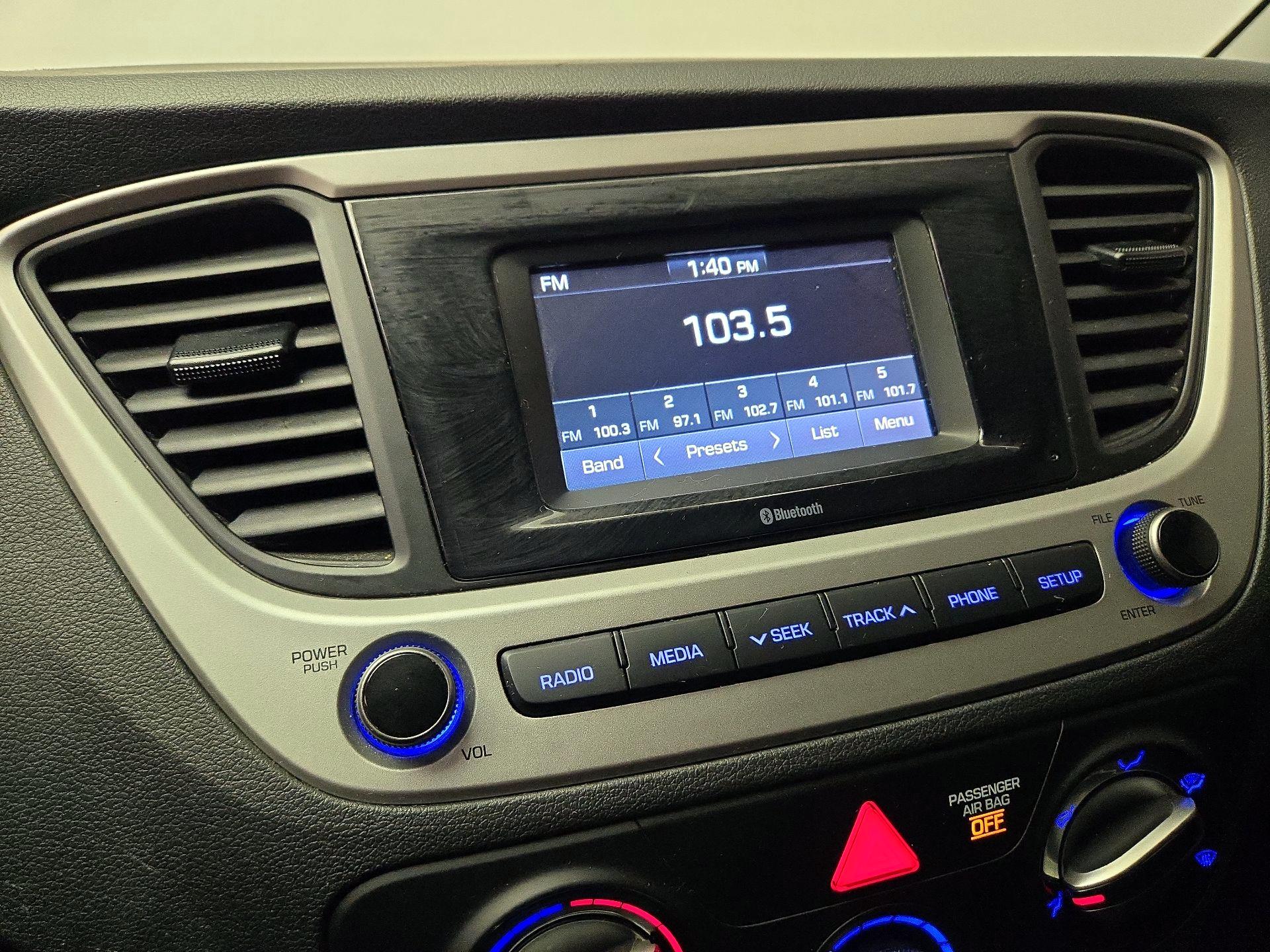 Thumbnail: 2022 Hyundai Accent - 15