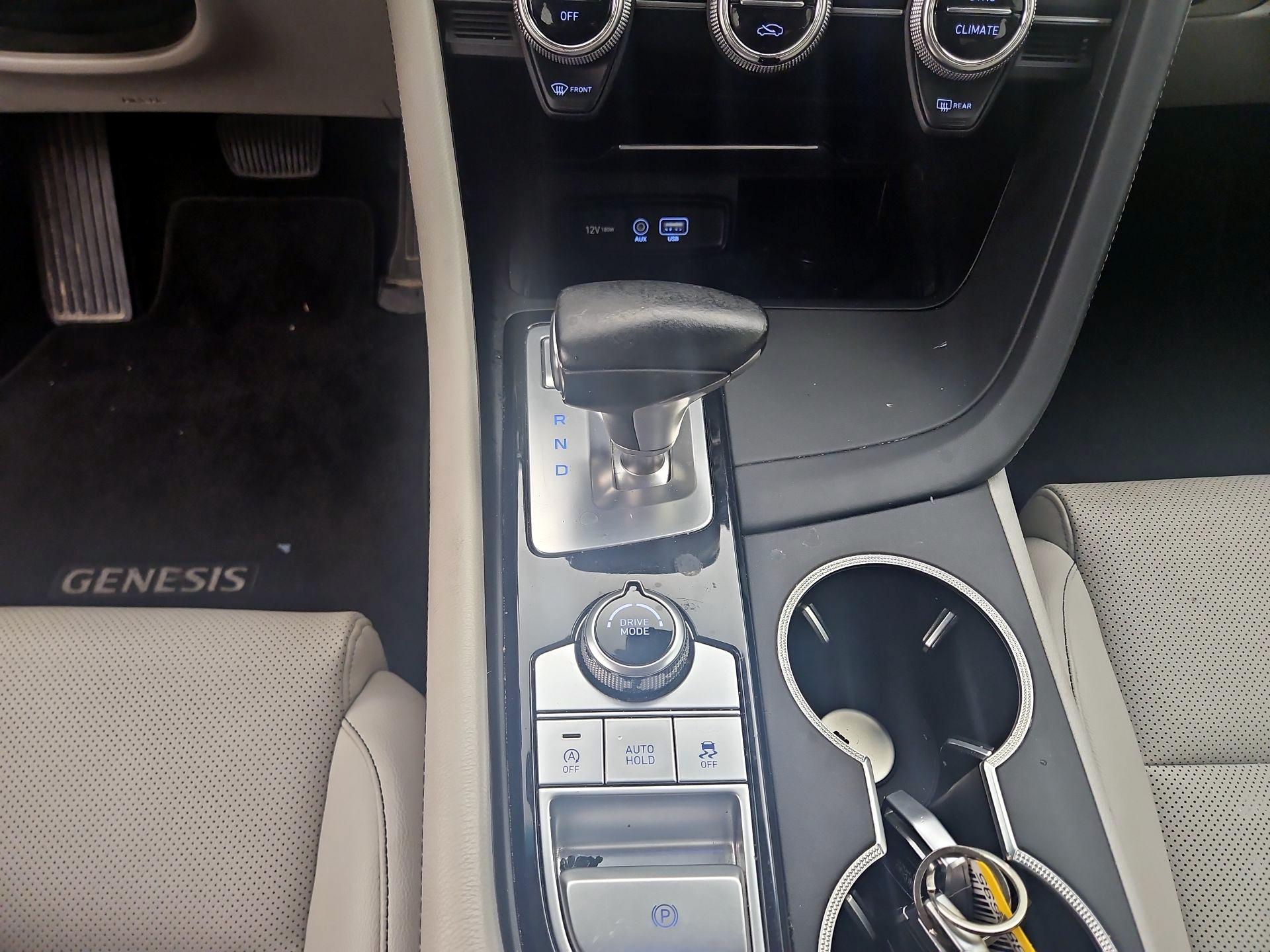 Thumbnail: 2020 Genesis G70 - 17