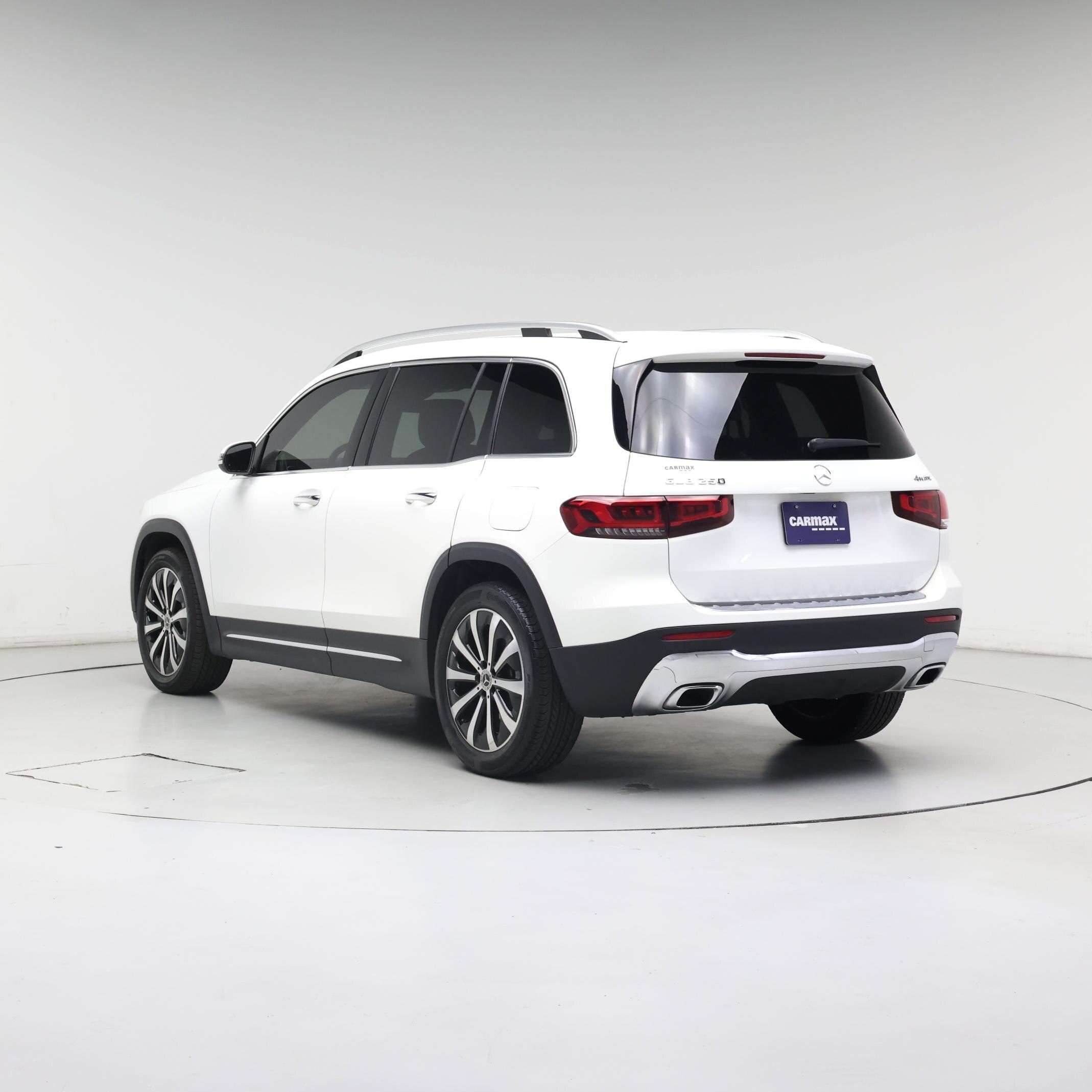 Thumbnail: 2023 Mercedes-Benz GLB - 2
