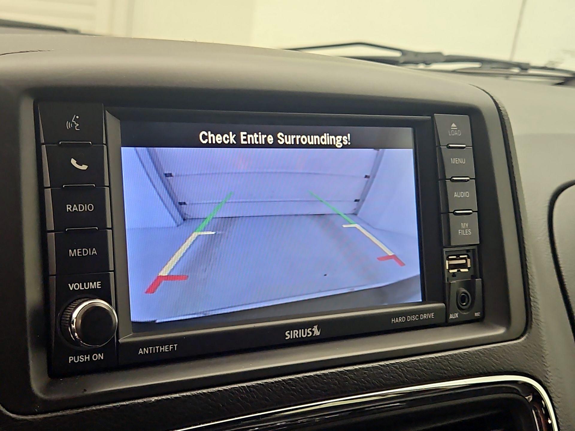 Thumbnail: 2019 Dodge Grand Caravan - 14