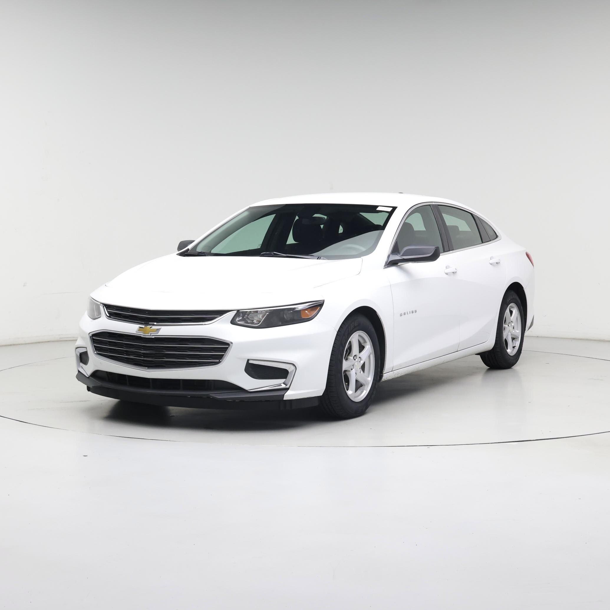 Thumbnail: 2017 Chevrolet Malibu - 4