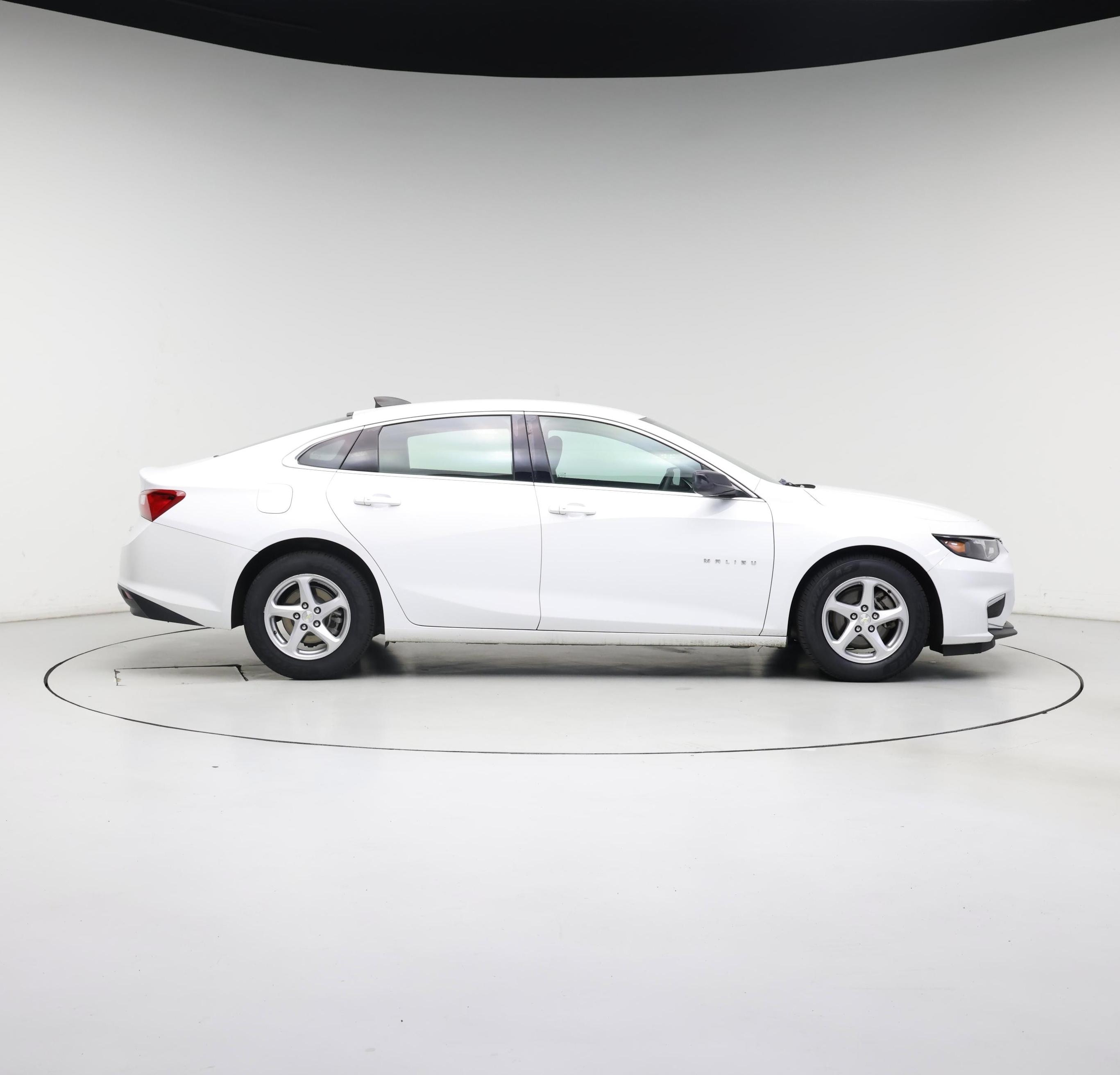 Thumbnail: 2017 Chevrolet Malibu - 7