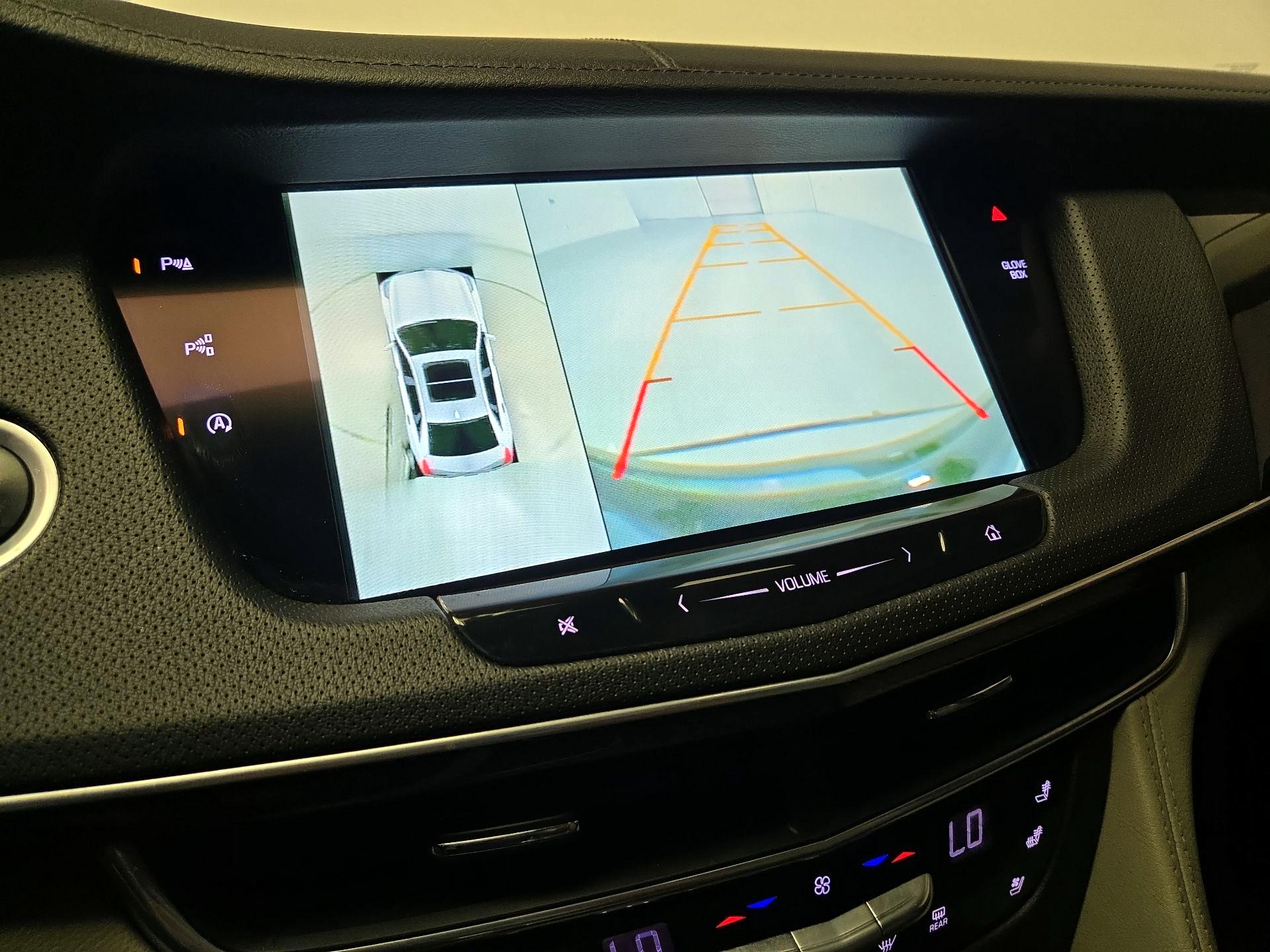 Thumbnail: 2016 Cadillac CT6 - 15