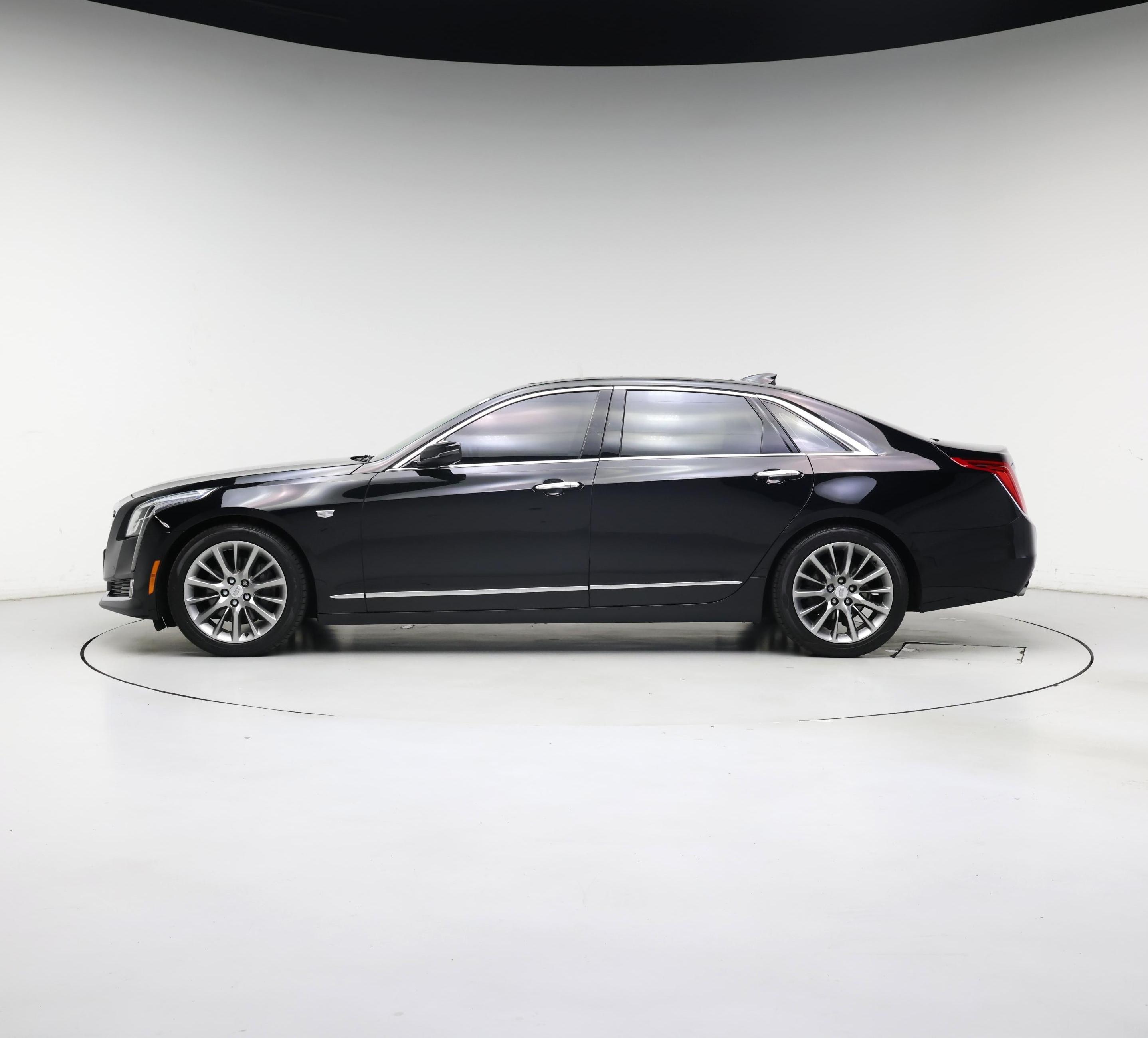 Thumbnail: 2016 Cadillac CT6 - 3
