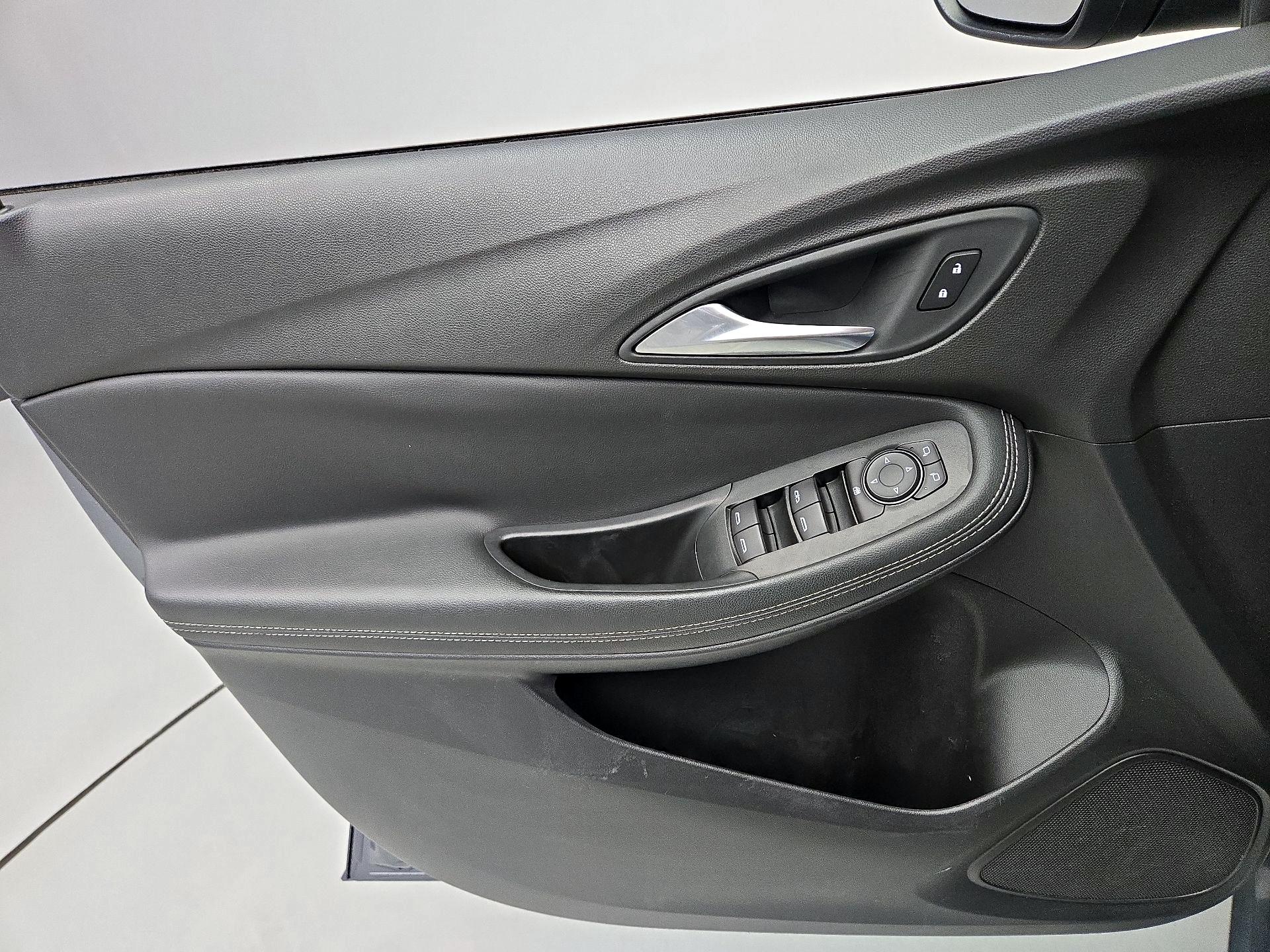 Thumbnail: 2021 Buick Encore GX - 12