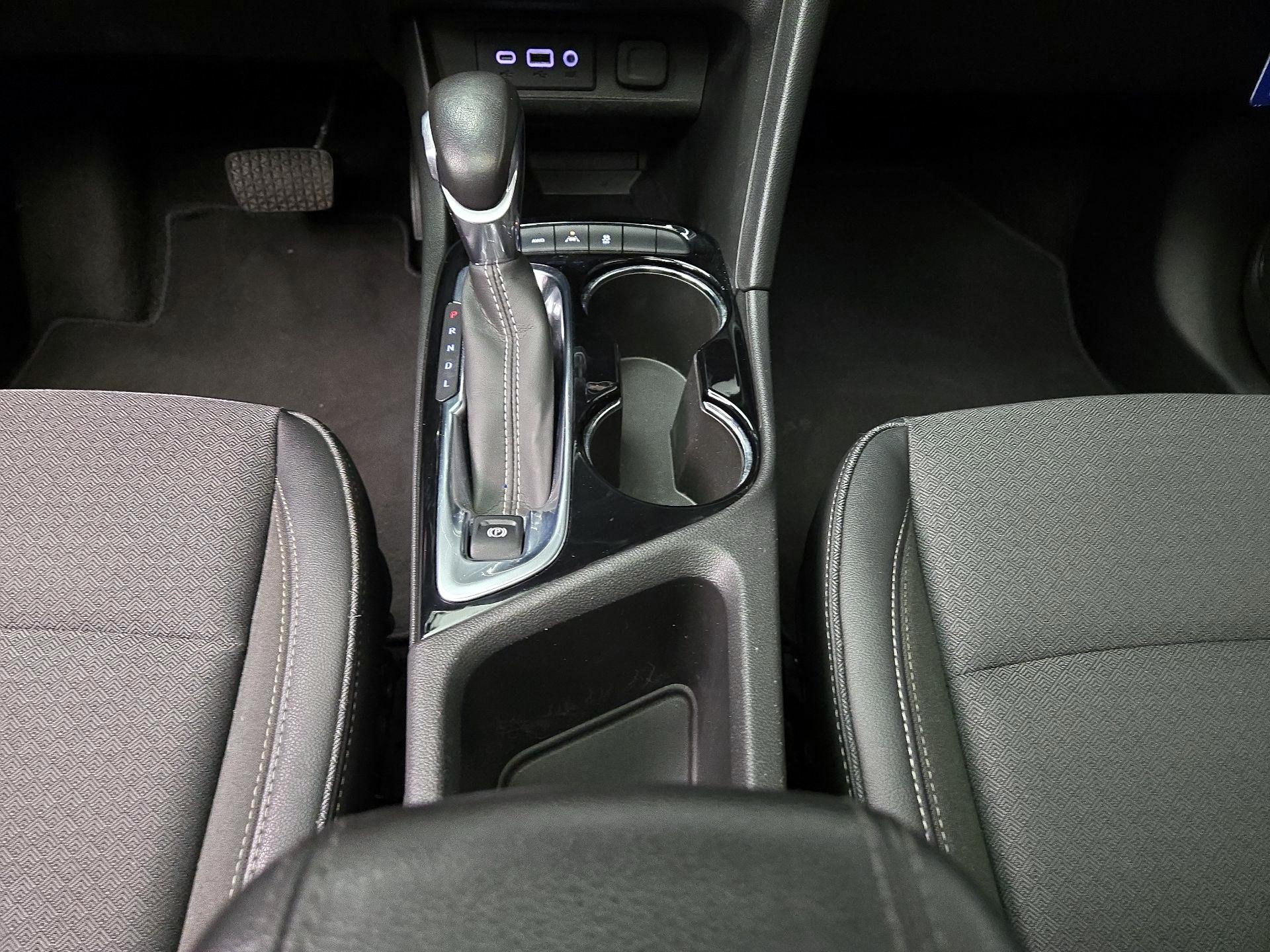 Thumbnail: 2021 Buick Encore GX - 17