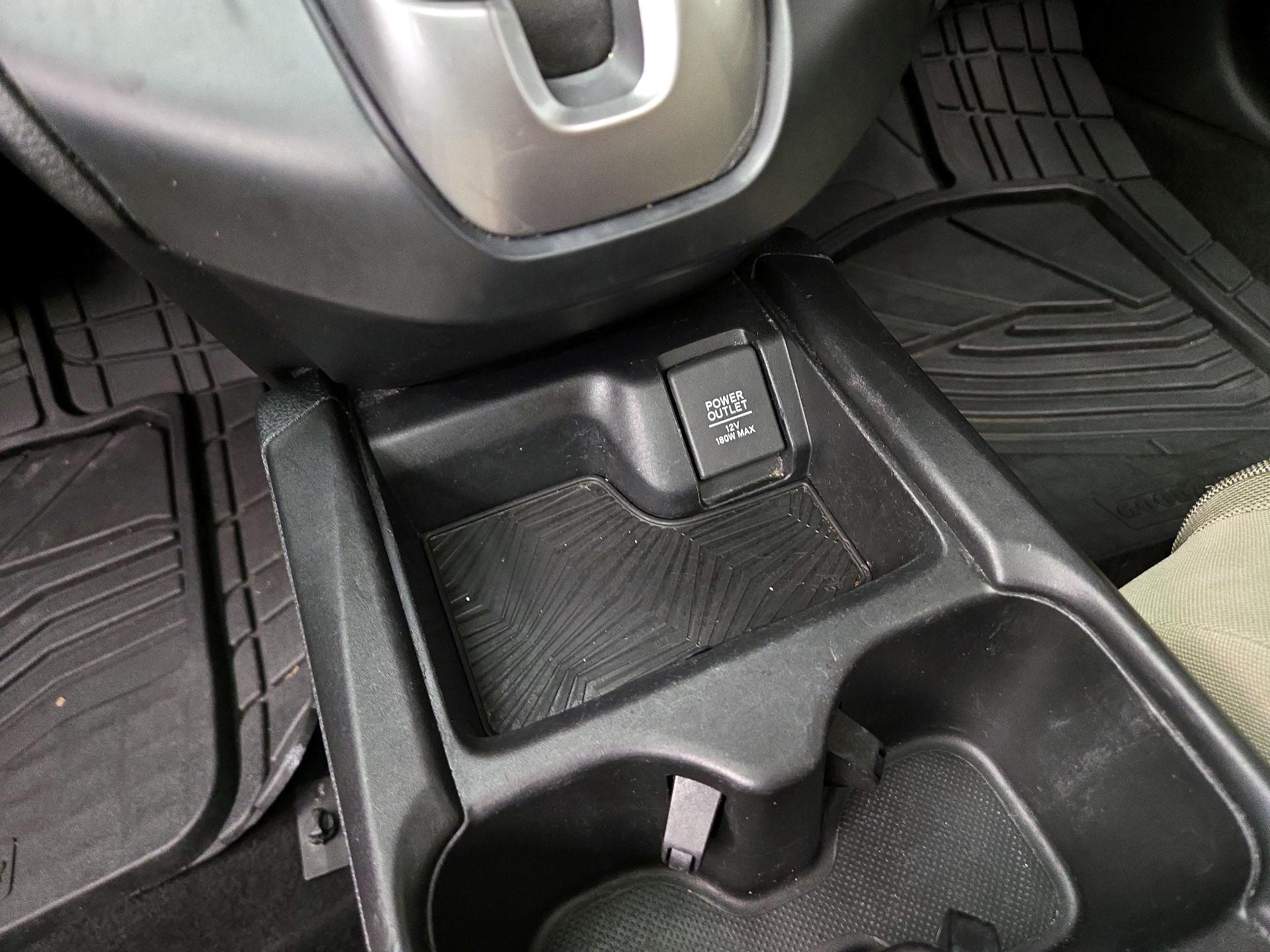 Thumbnail: 2017 Honda CR-V - 18