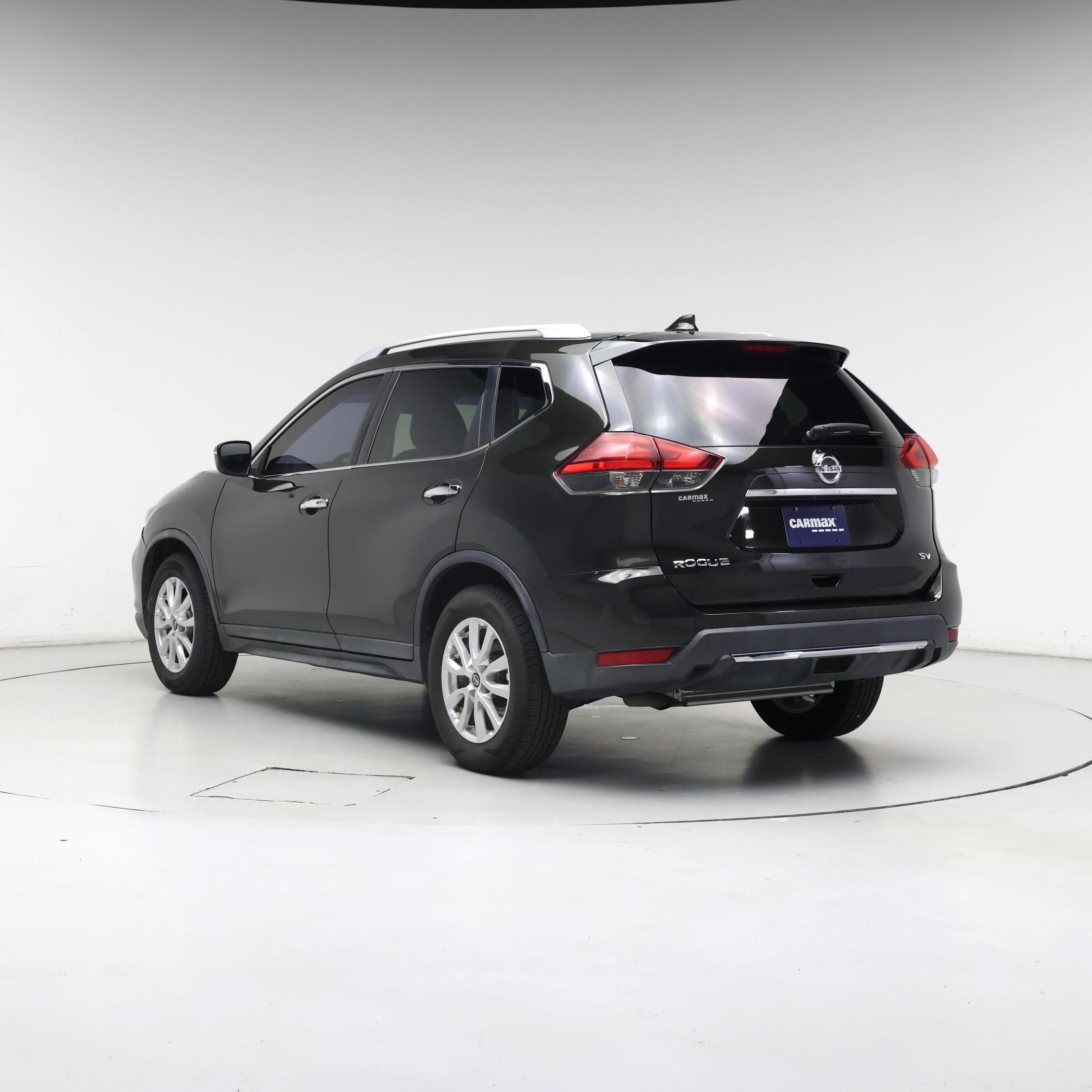 Thumbnail: 2017 Nissan Rogue - 2