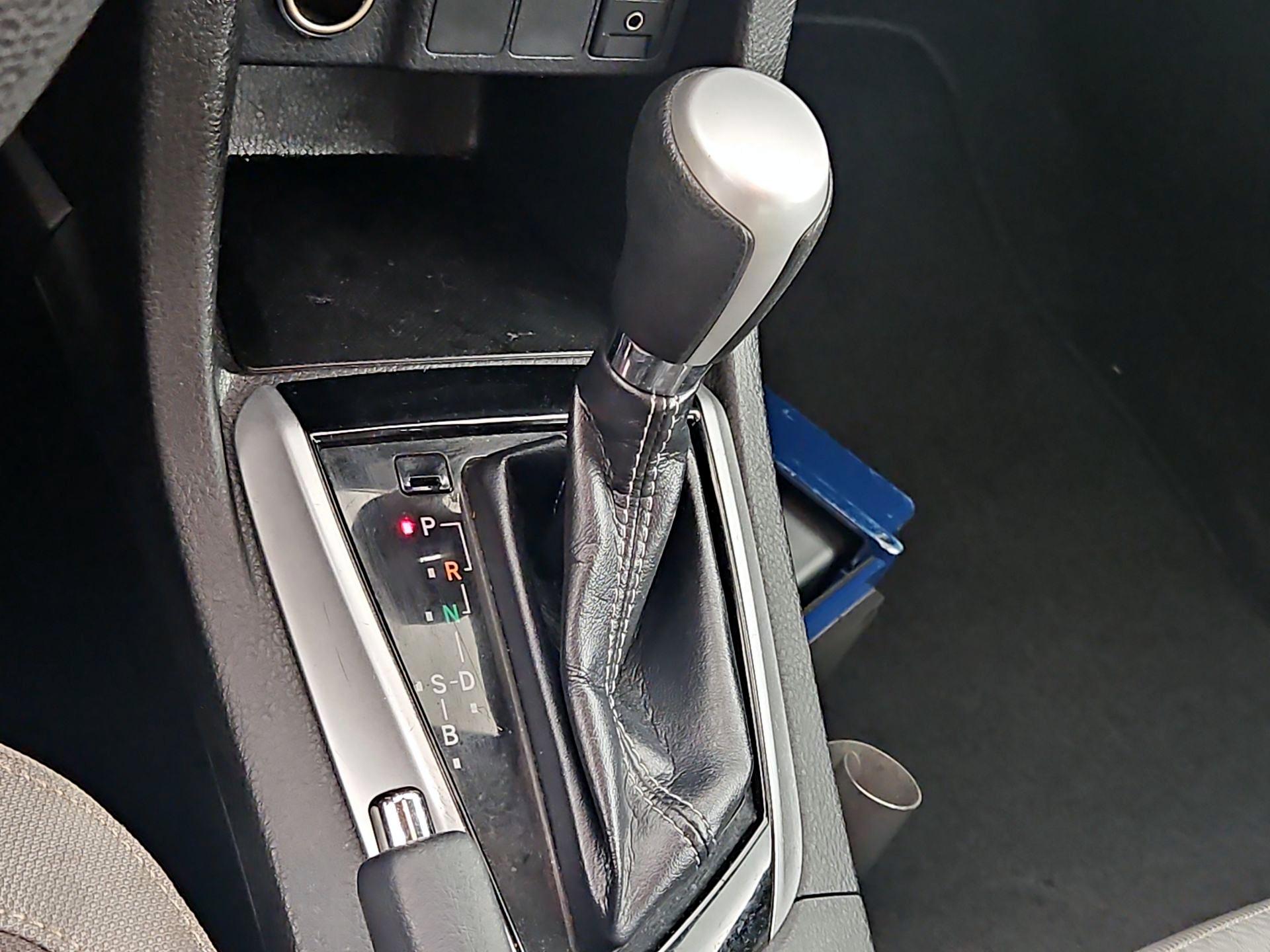 Thumbnail: 2018 Toyota Corolla - 17