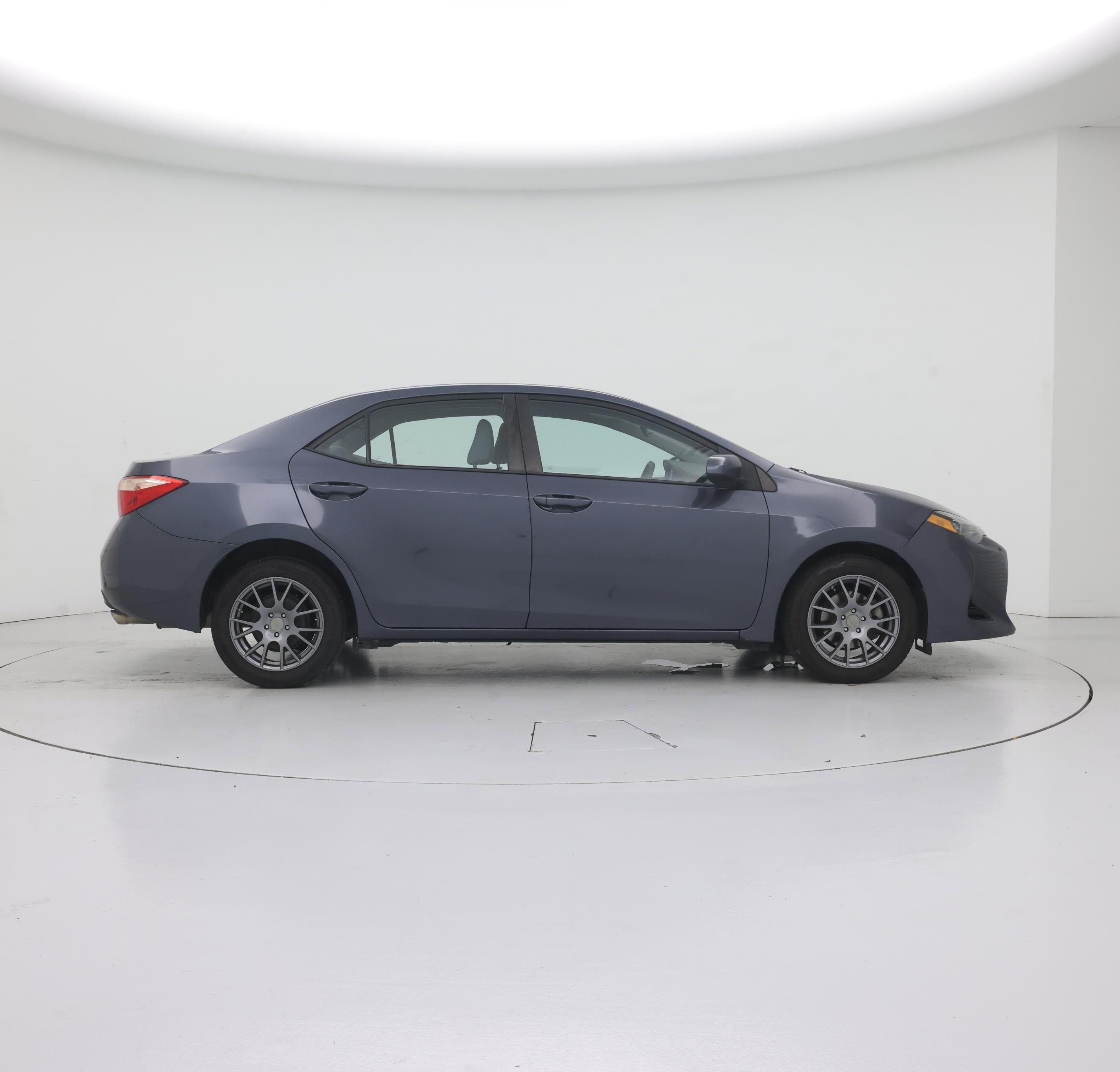 Thumbnail: 2018 Toyota Corolla - 7