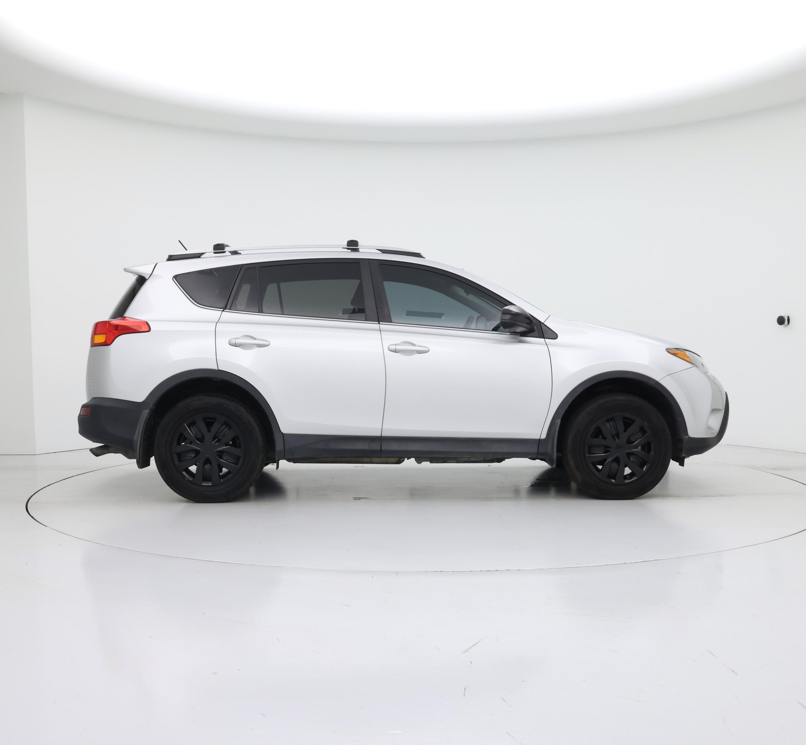 Thumbnail: 2015 Toyota RAV4 - 7