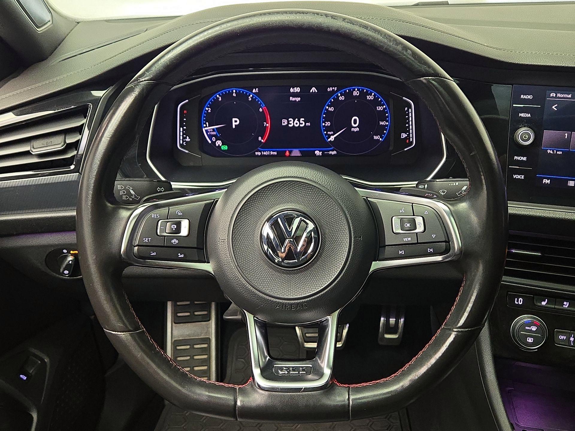 Thumbnail: 2021 Volkswagen Jetta - 10