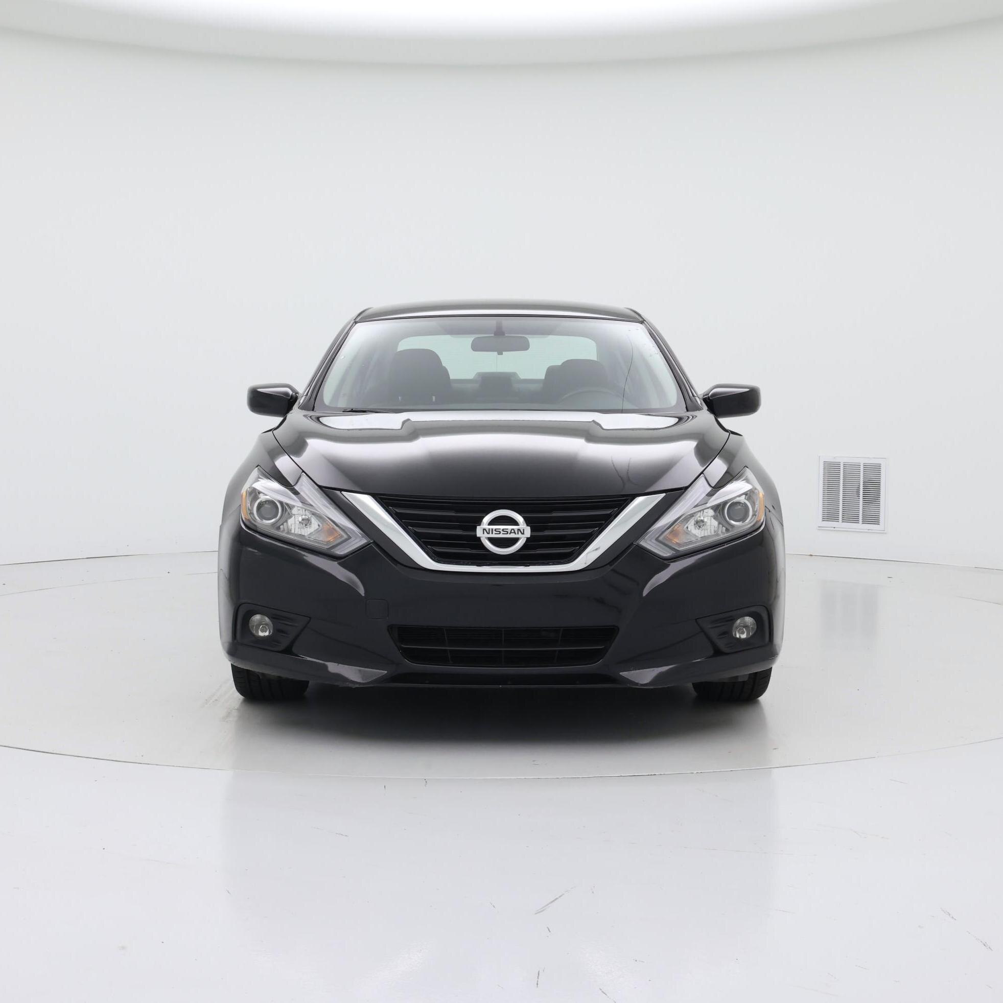 Thumbnail: 2018 Nissan Altima - 5
