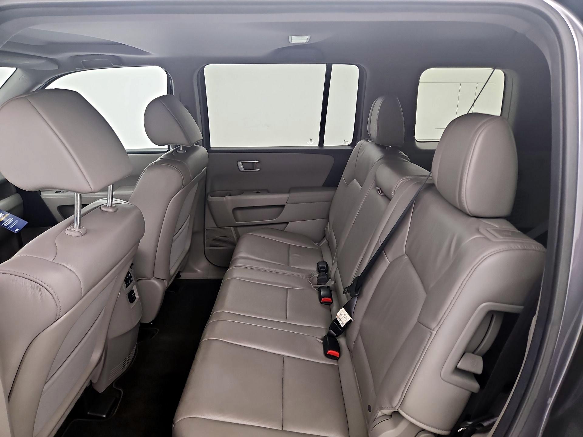 Thumbnail: 2014 Honda Pilot - 20