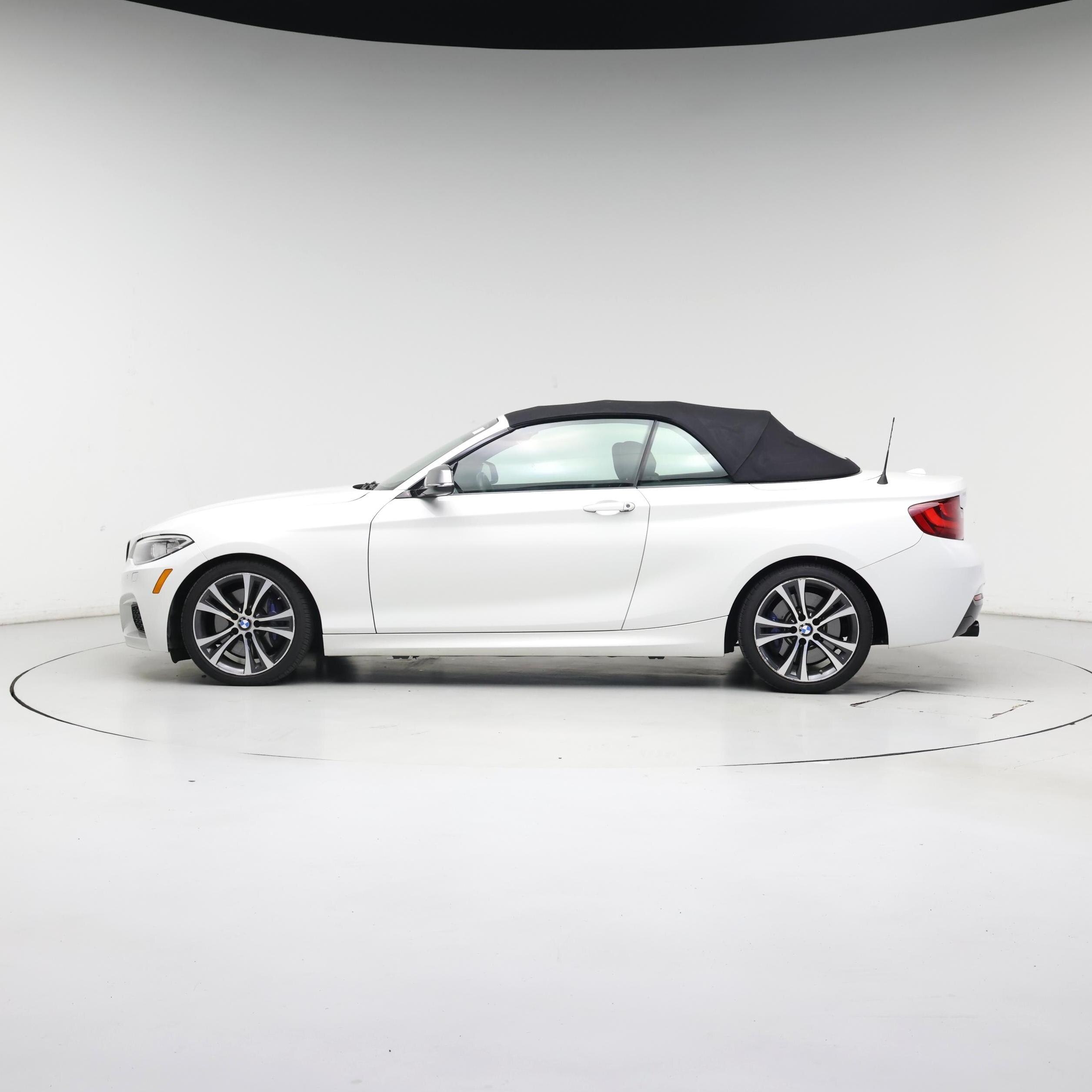 Thumbnail: 2017 BMW 2 Series - 3
