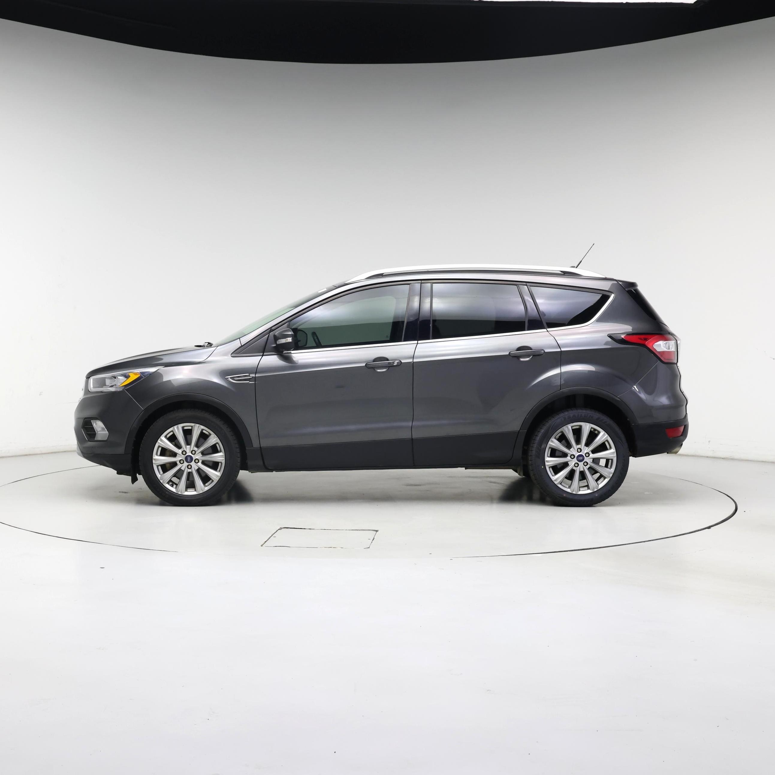 Thumbnail: 2018 Ford Escape - 3