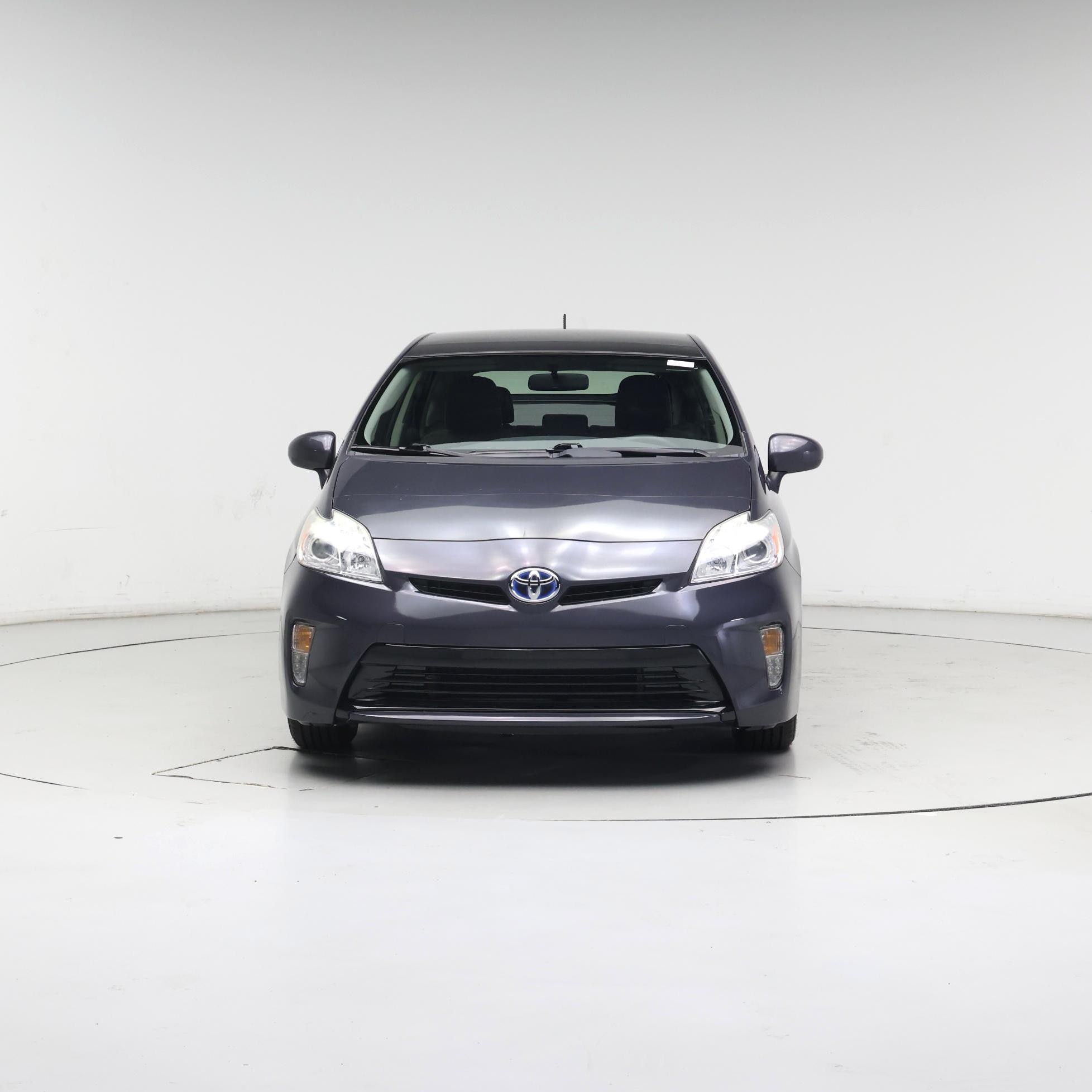 Thumbnail: 2015 Toyota Prius - 5