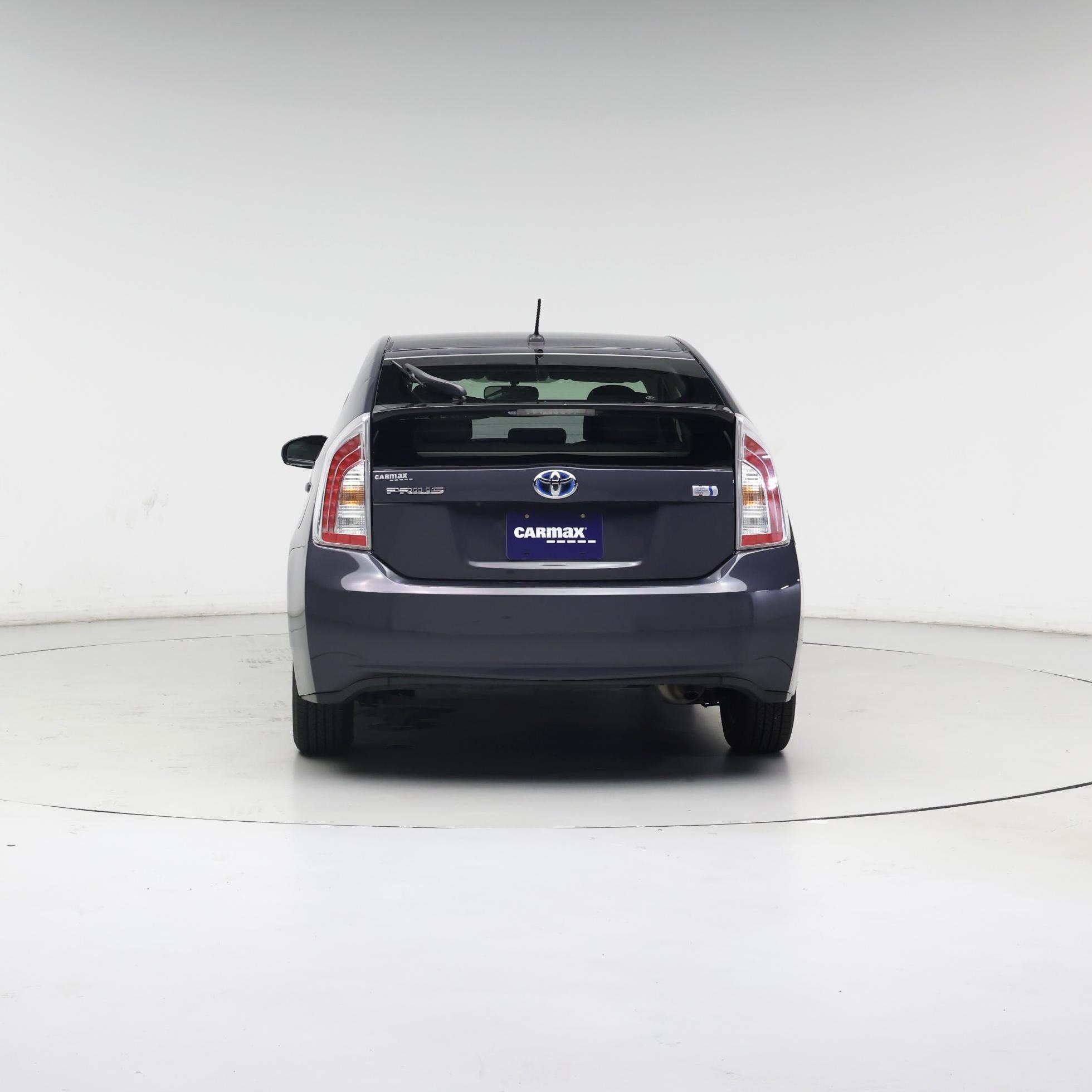 Thumbnail: 2015 Toyota Prius - 6