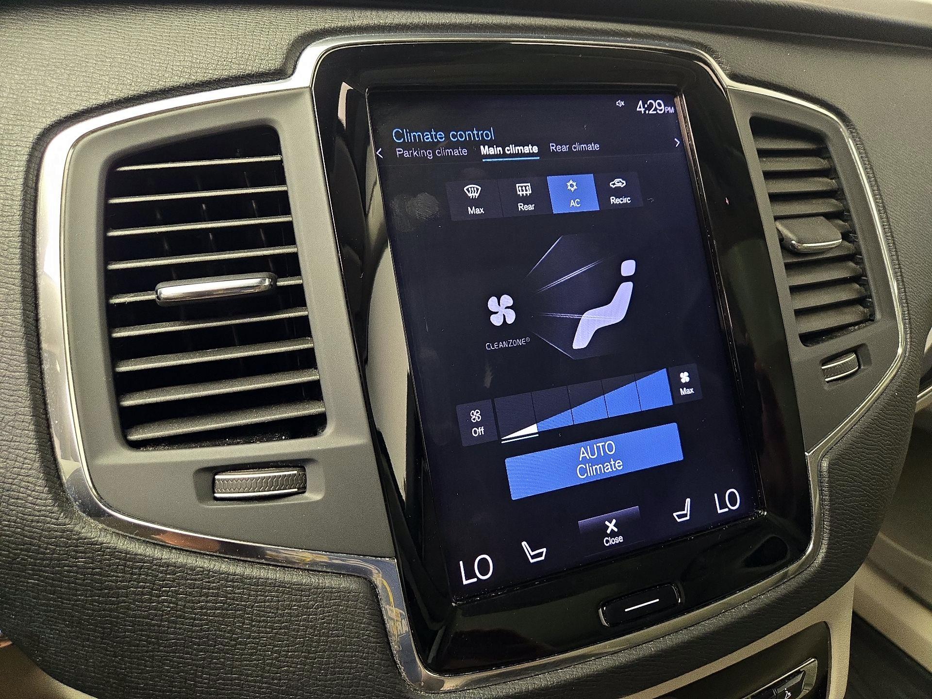 Thumbnail: 2018 Volvo XC90 - 17