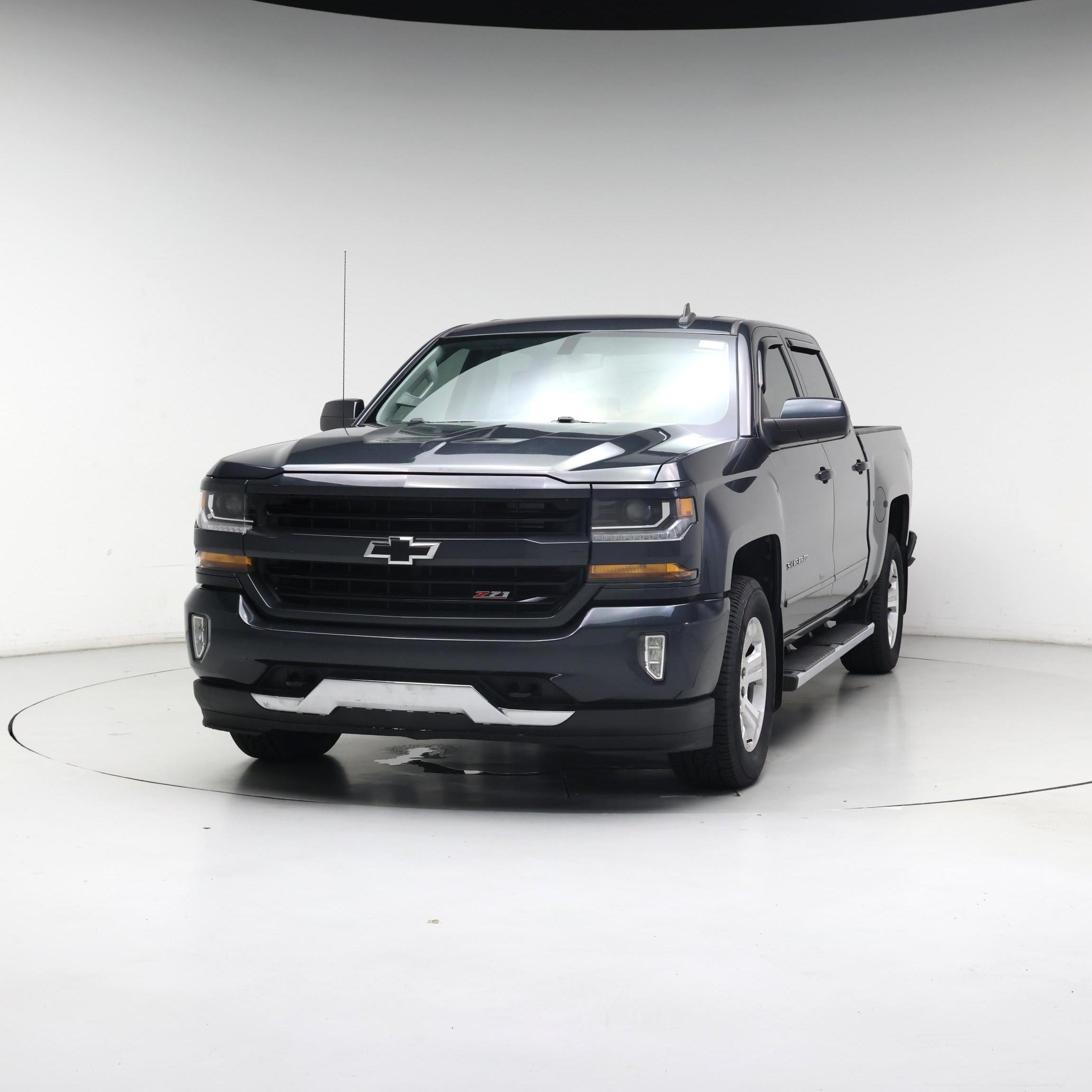Thumbnail: 2018 Chevrolet Silverado 1500 - 4