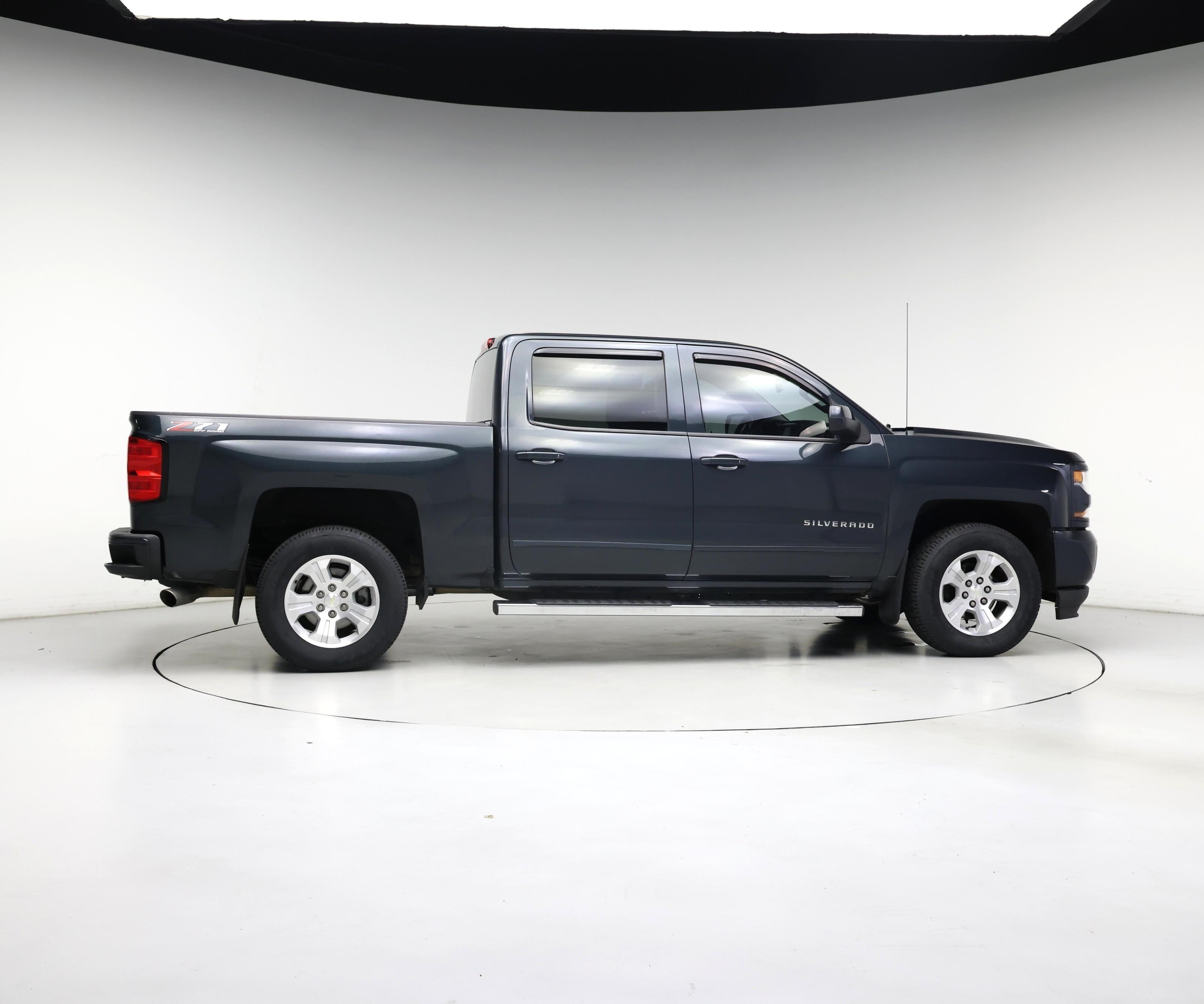 Thumbnail: 2018 Chevrolet Silverado 1500 - 7