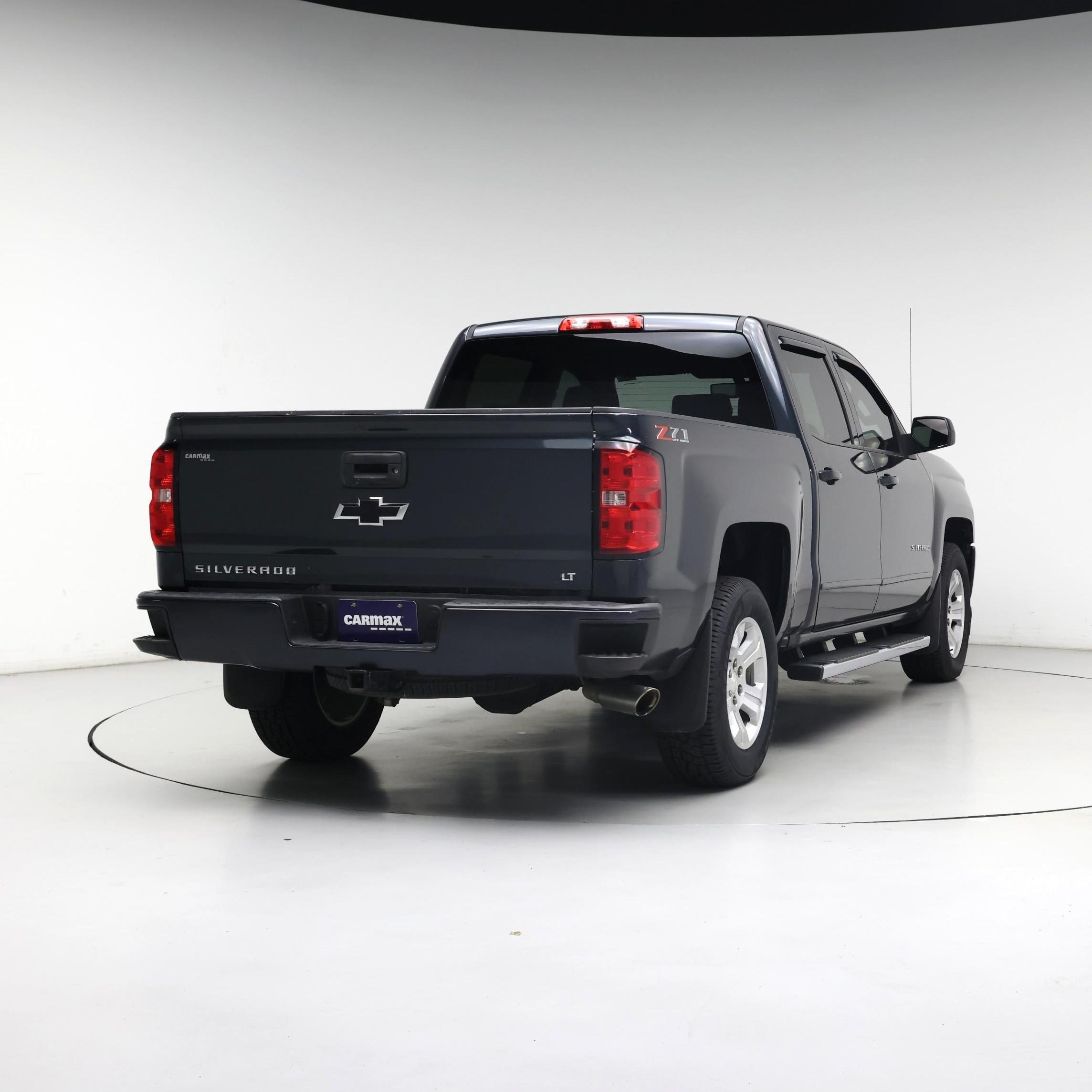 Thumbnail: 2018 Chevrolet Silverado 1500 - 8