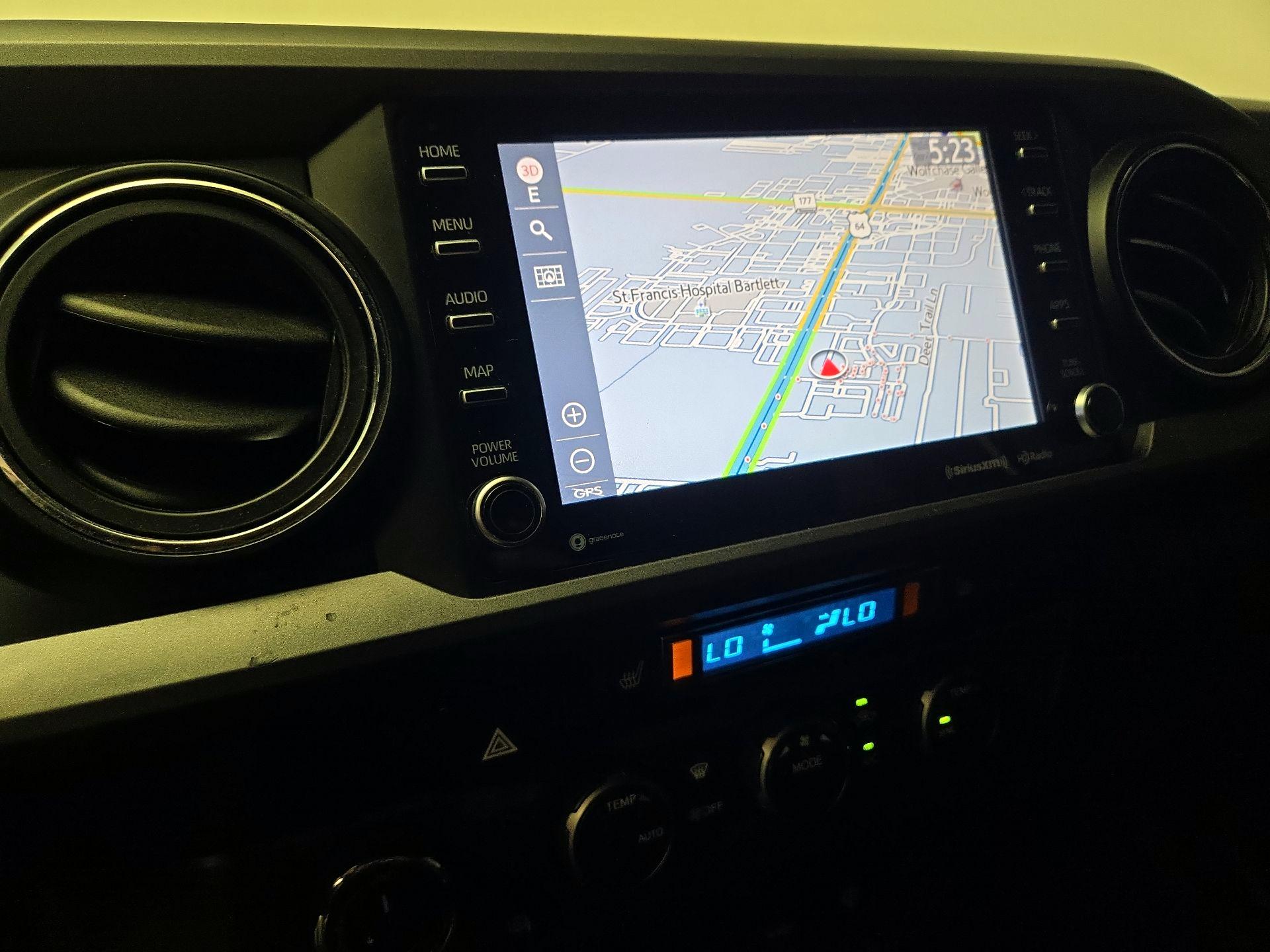 Thumbnail: 2021 Toyota Tacoma - 14