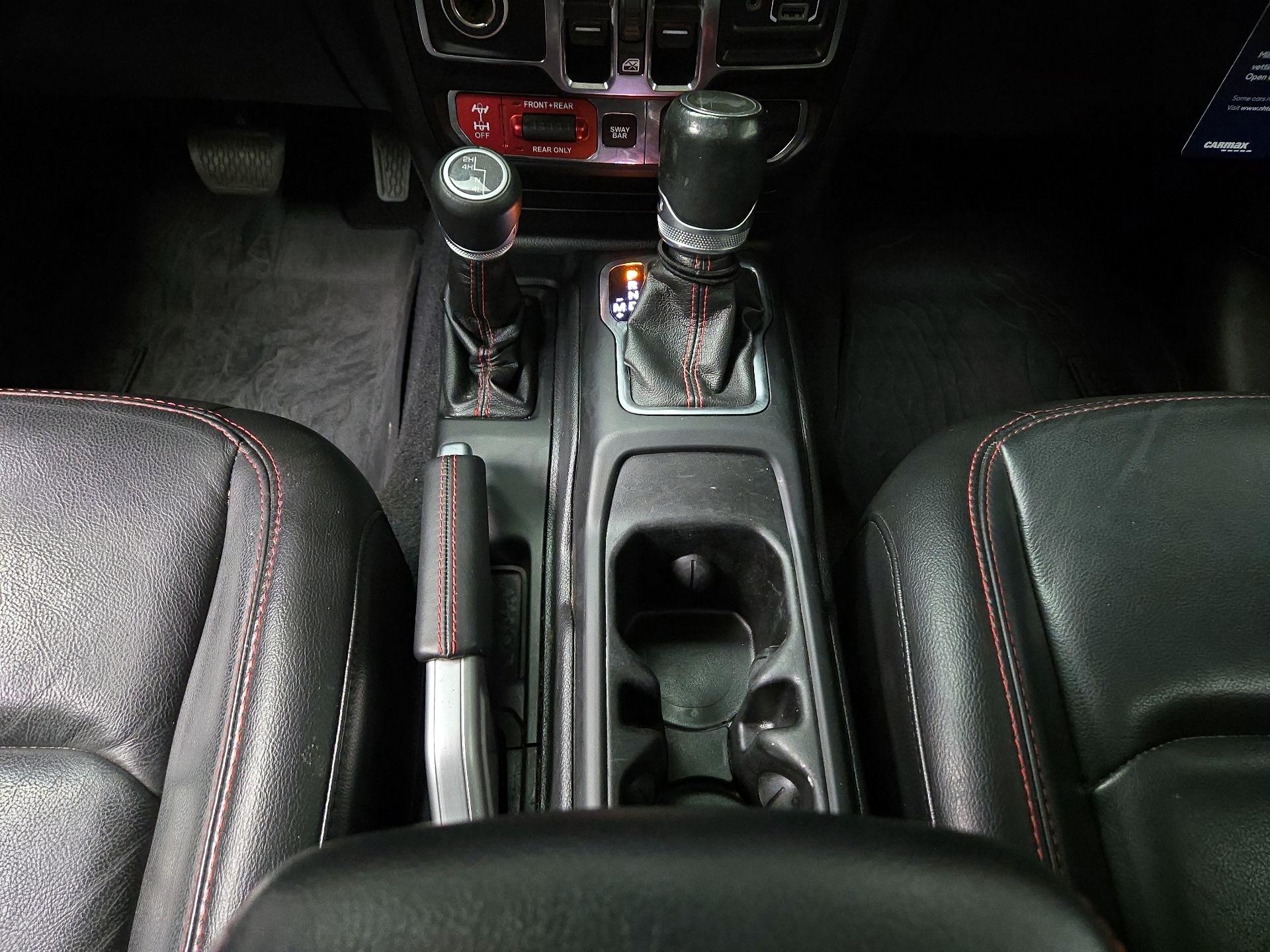 Thumbnail: 2020 Jeep Wrangler - 18